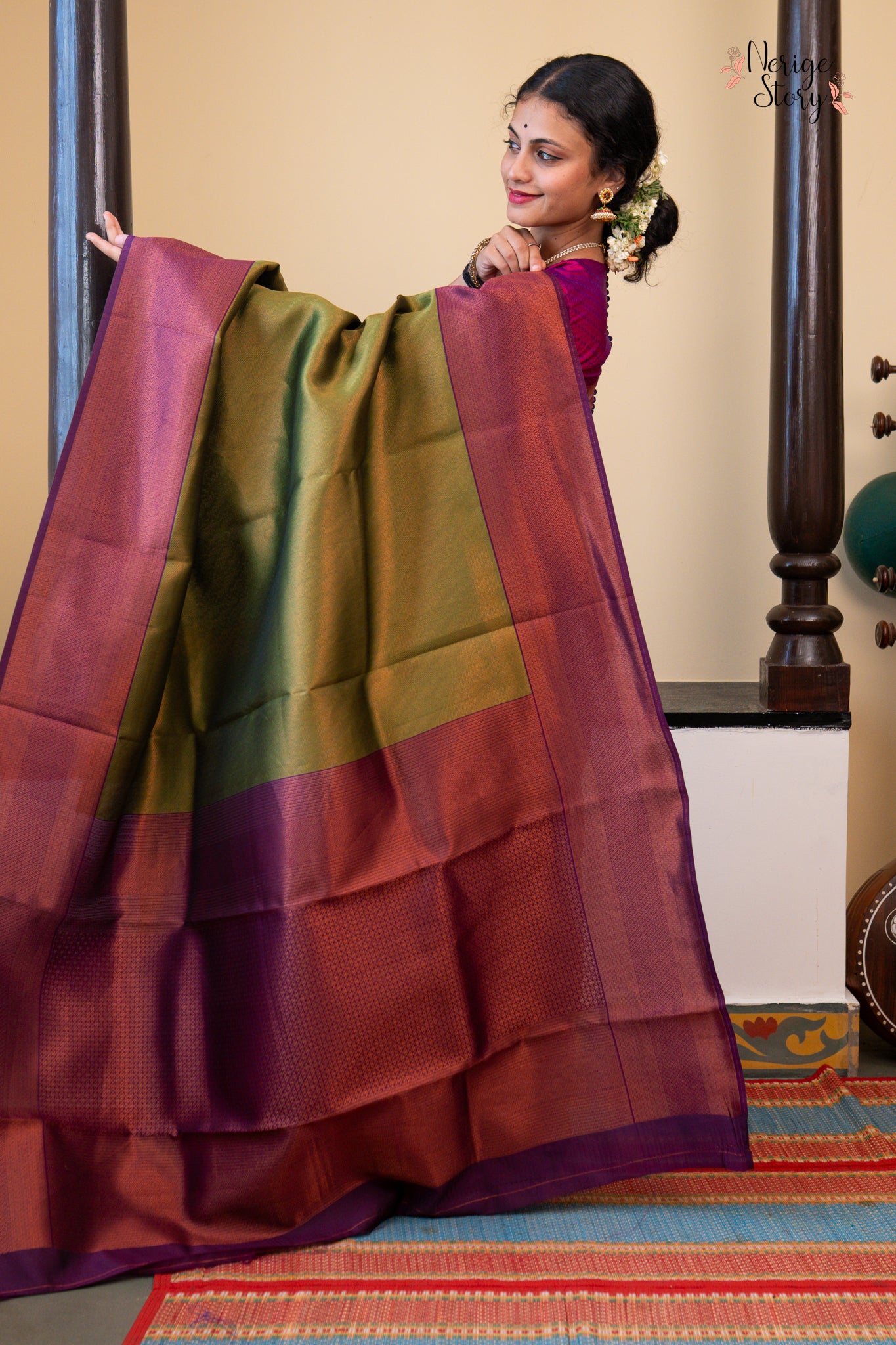 DHARINI (धरिणी)