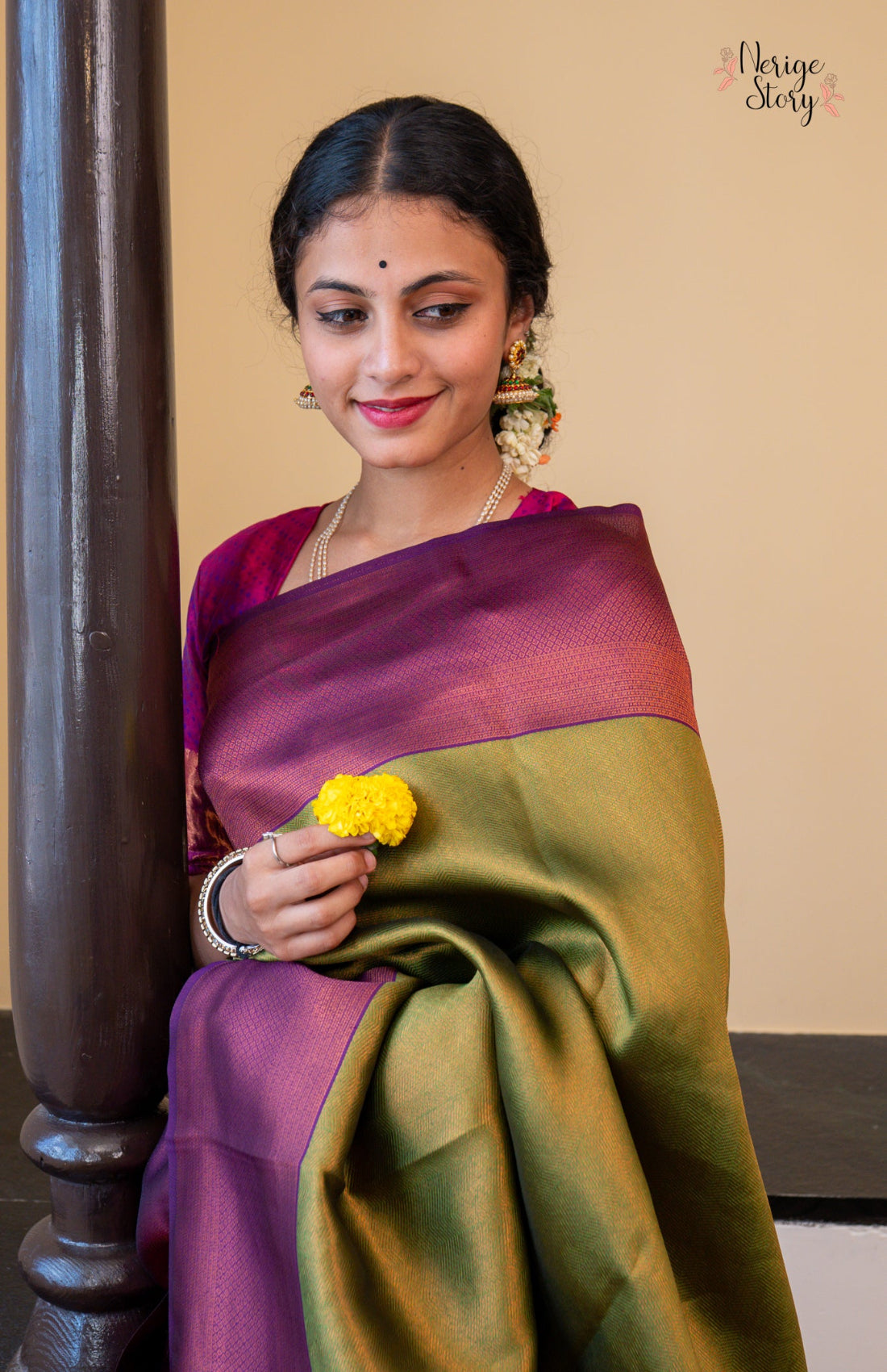 DHARINI (धरिणी)