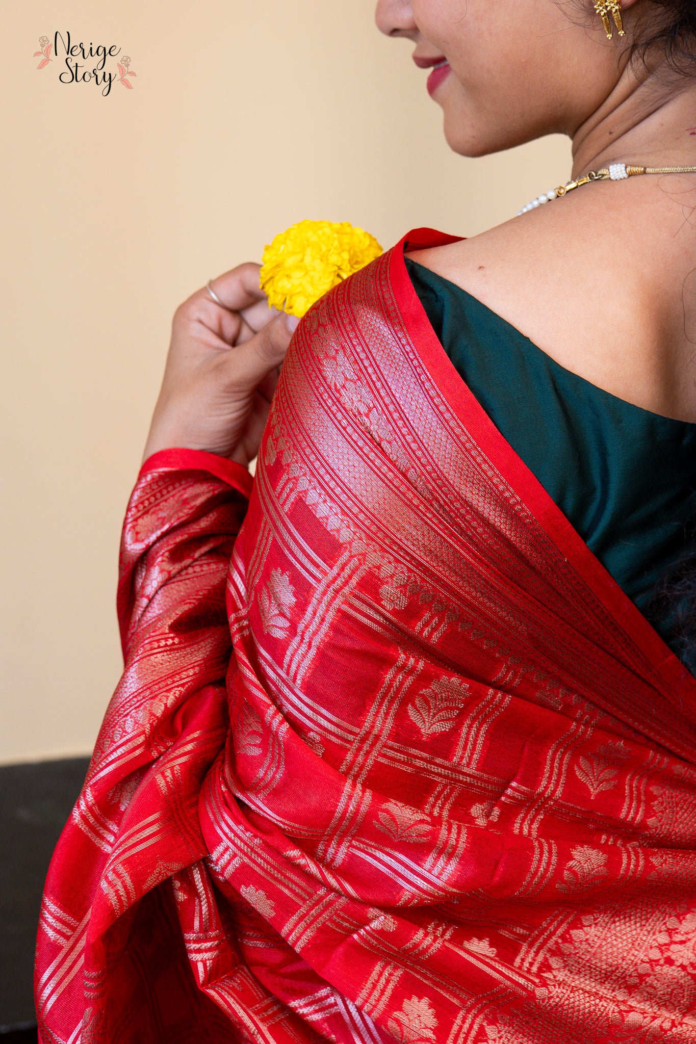 JHILMIL (झिलमिल)