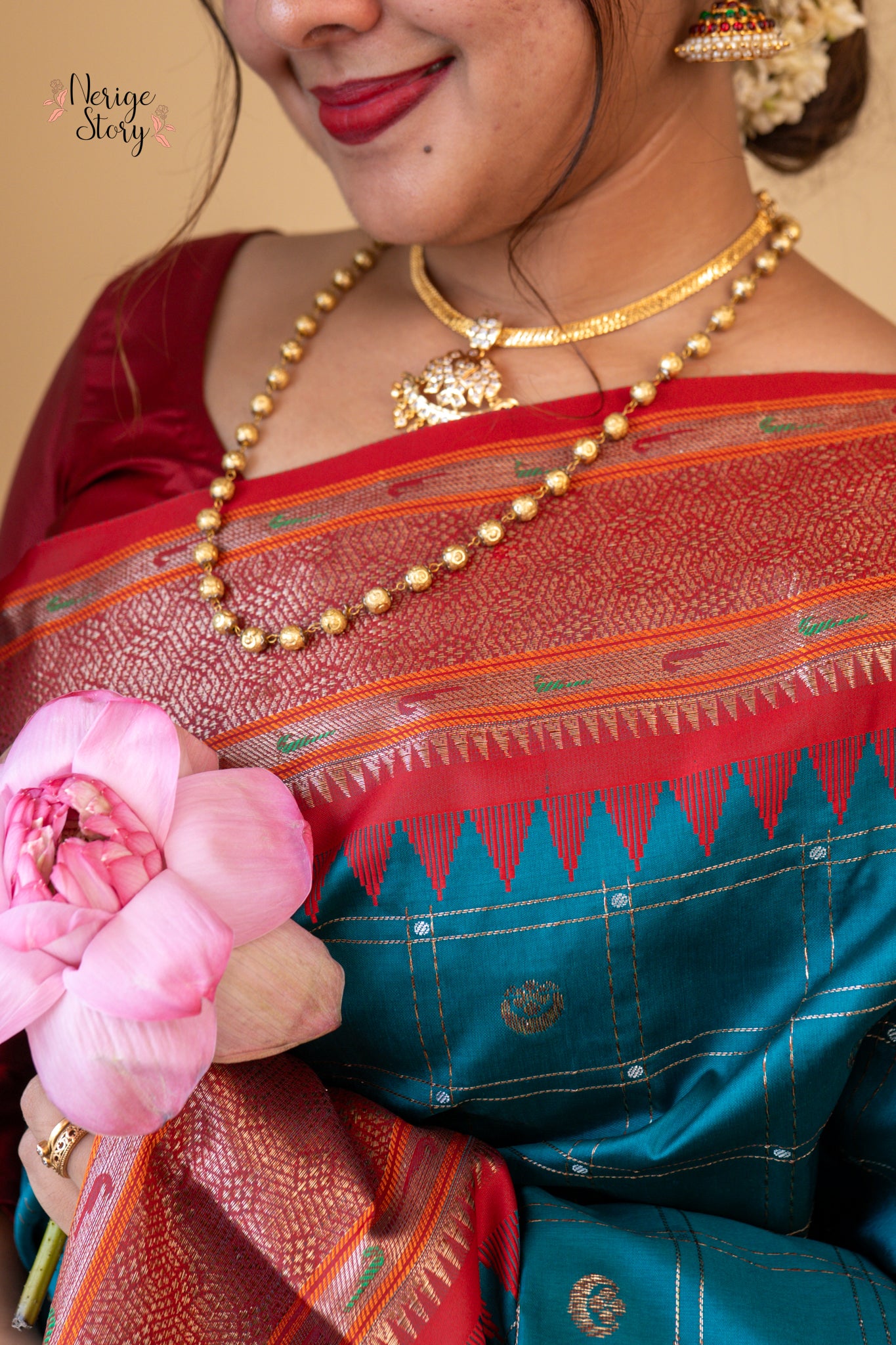 KAMESHI (कामेशी)