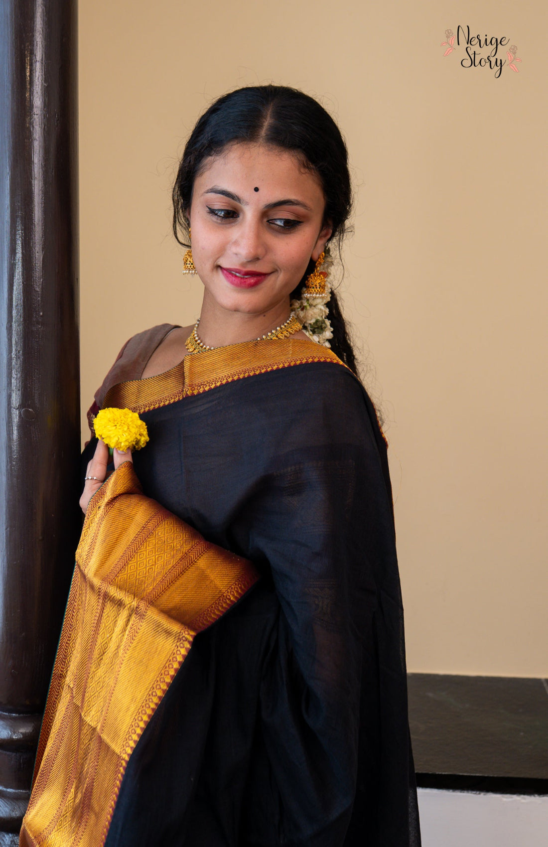 CHARUL (चारुल)