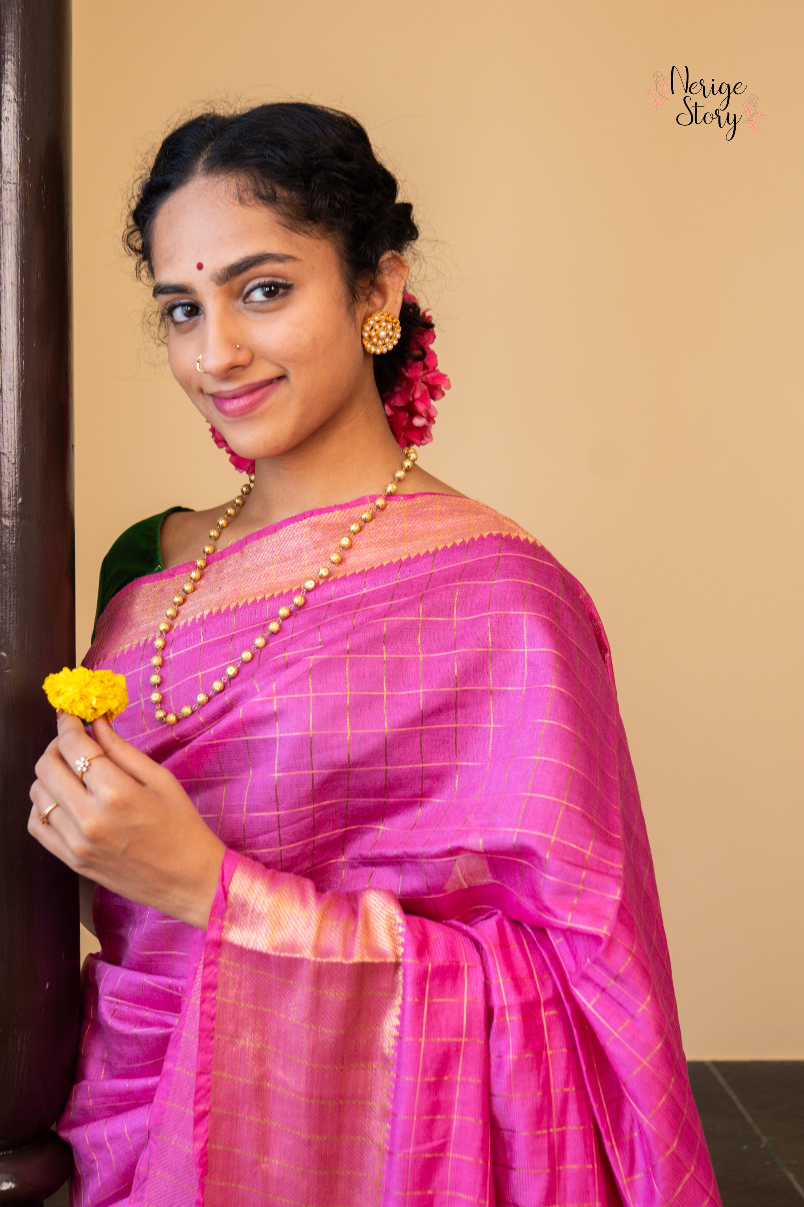 SHIVYA (शिव्या)