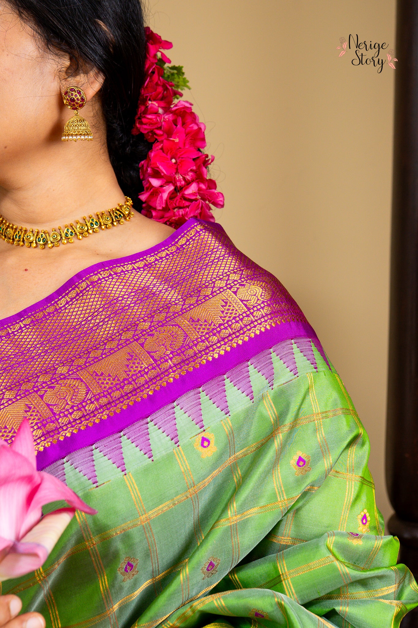 ARCHANI (అర్చని)