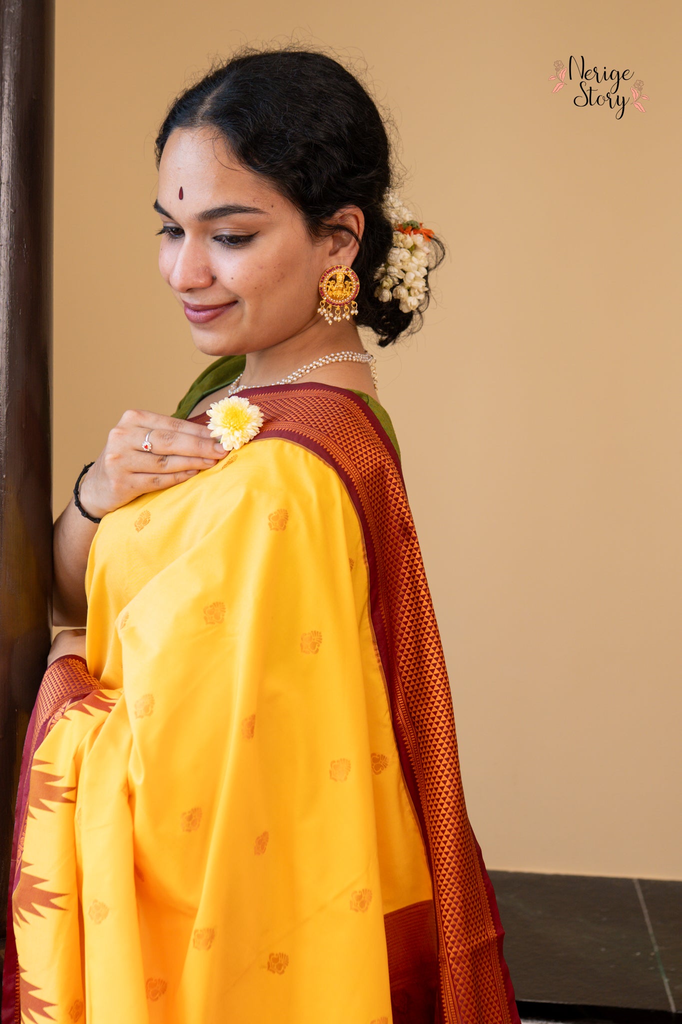 RATNIKA (ರತ್ನಿಕಾ)
