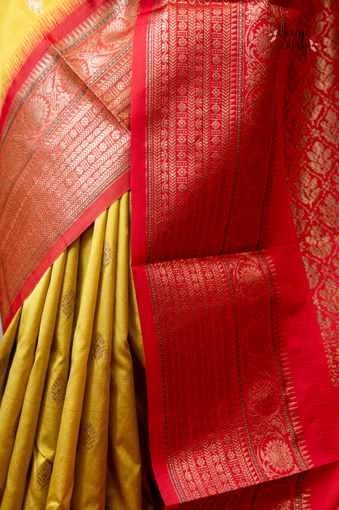 AKANKSHA (आकांक्षा)