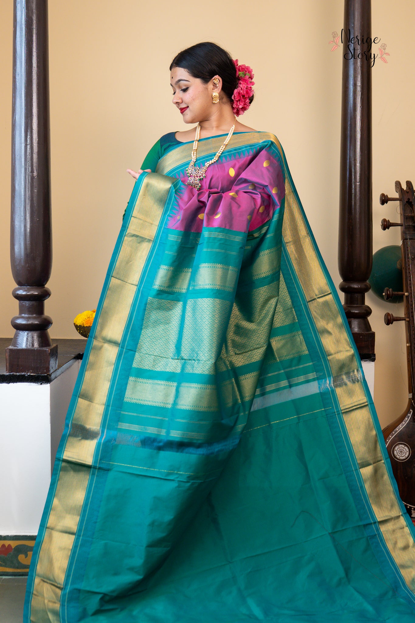 PAVANI (ಪಾವನಿ)