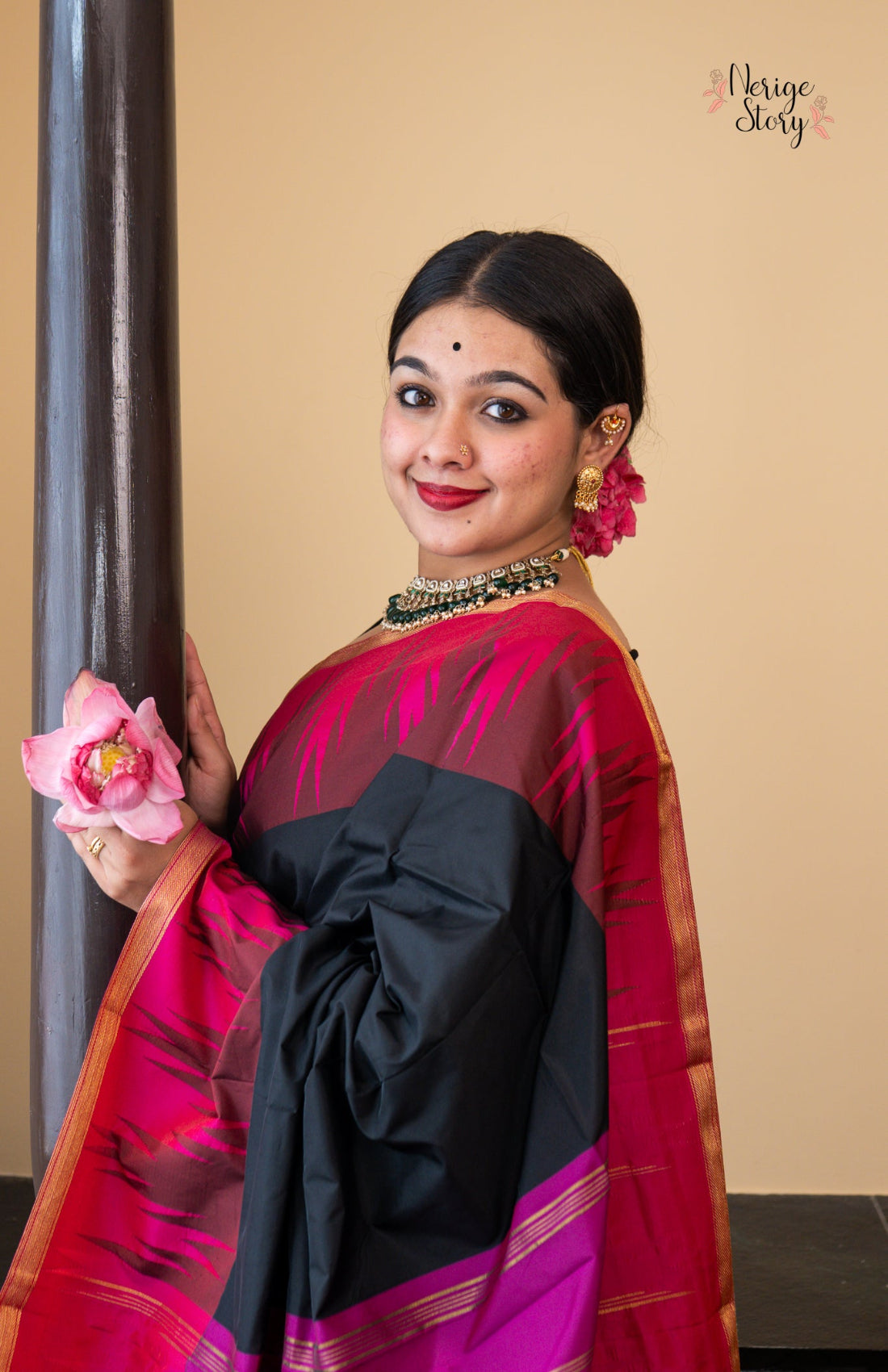 MRUNMAYI (ಮೃಣ್ಮಯಿ)