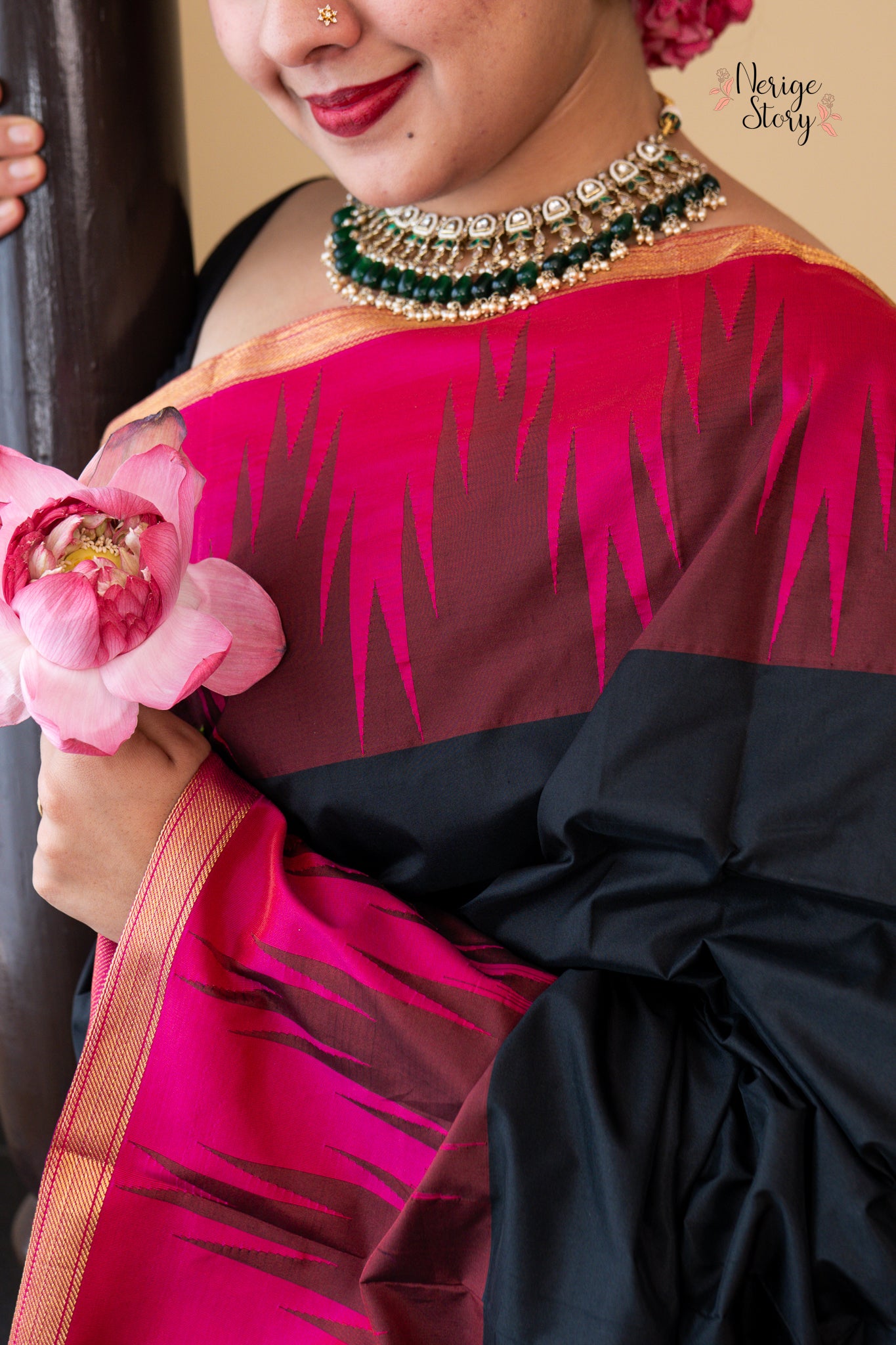 MRUNMAYI (ಮೃಣ್ಮಯಿ)