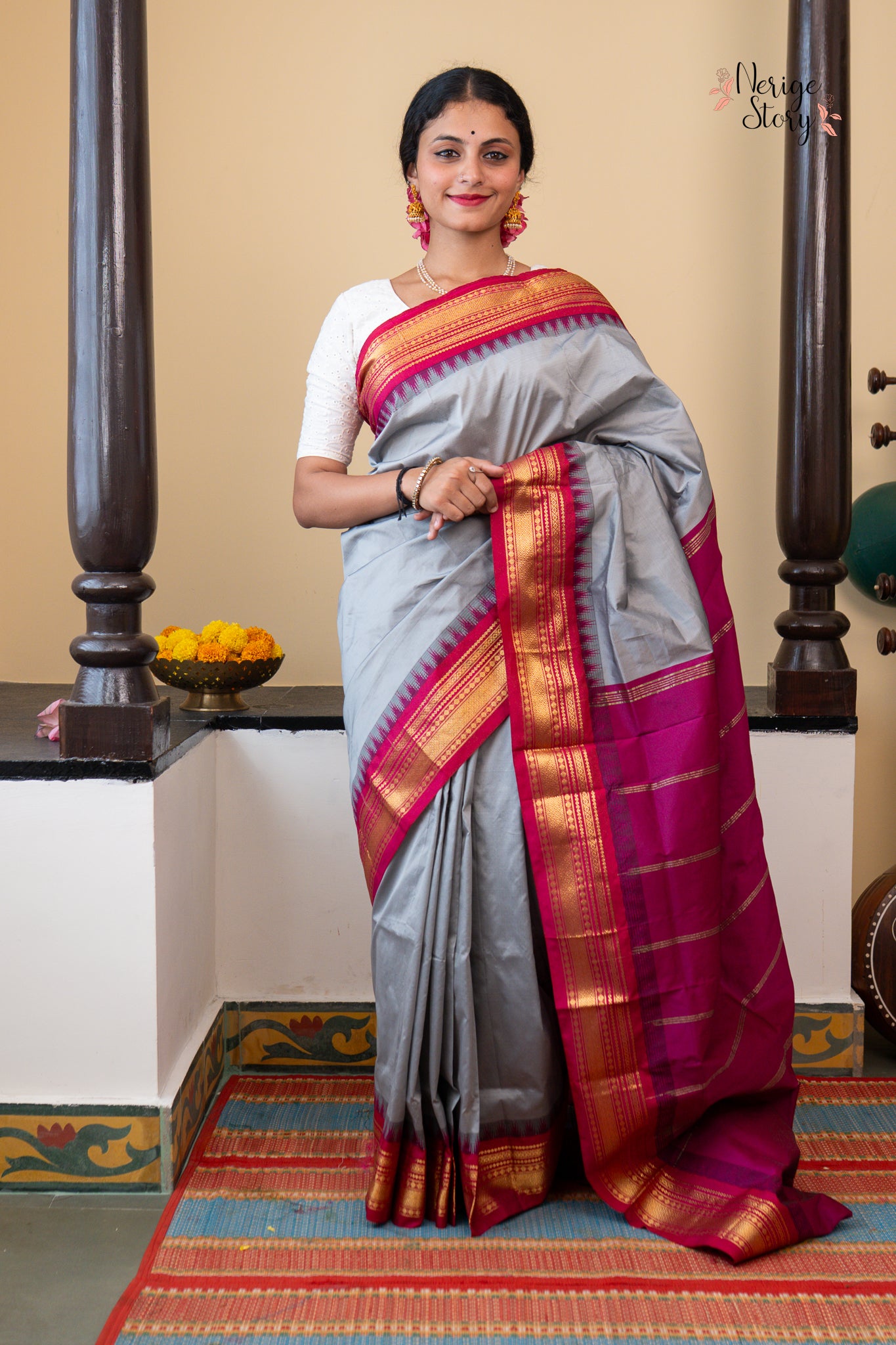 GAAYIKA (ಗಾಯಿಕಾ)