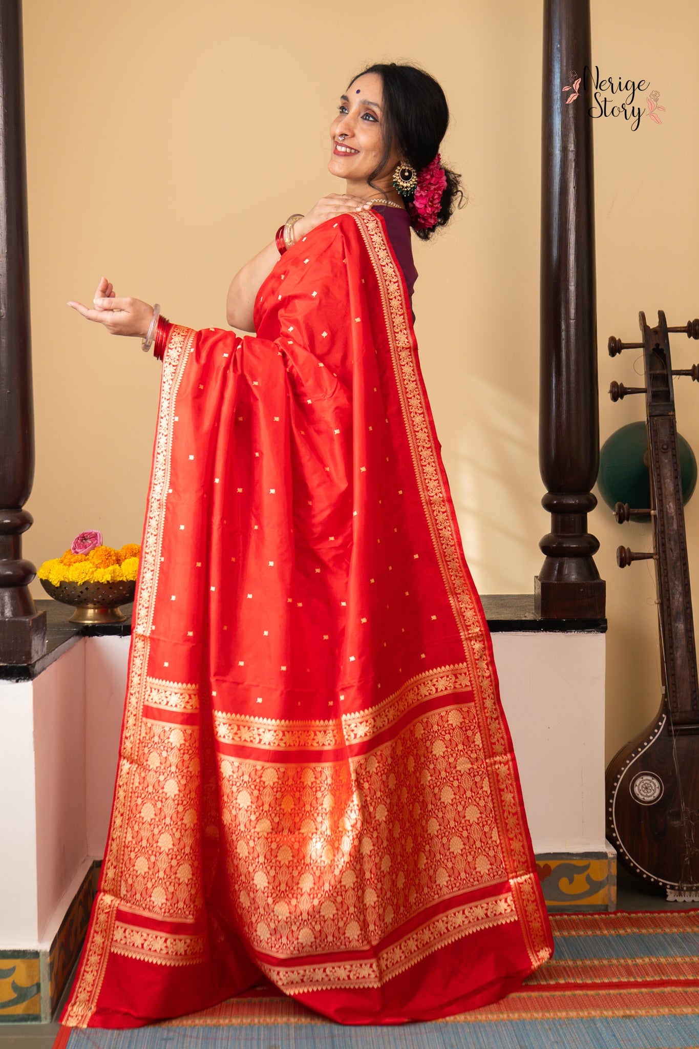 NAYRA (नायरा)