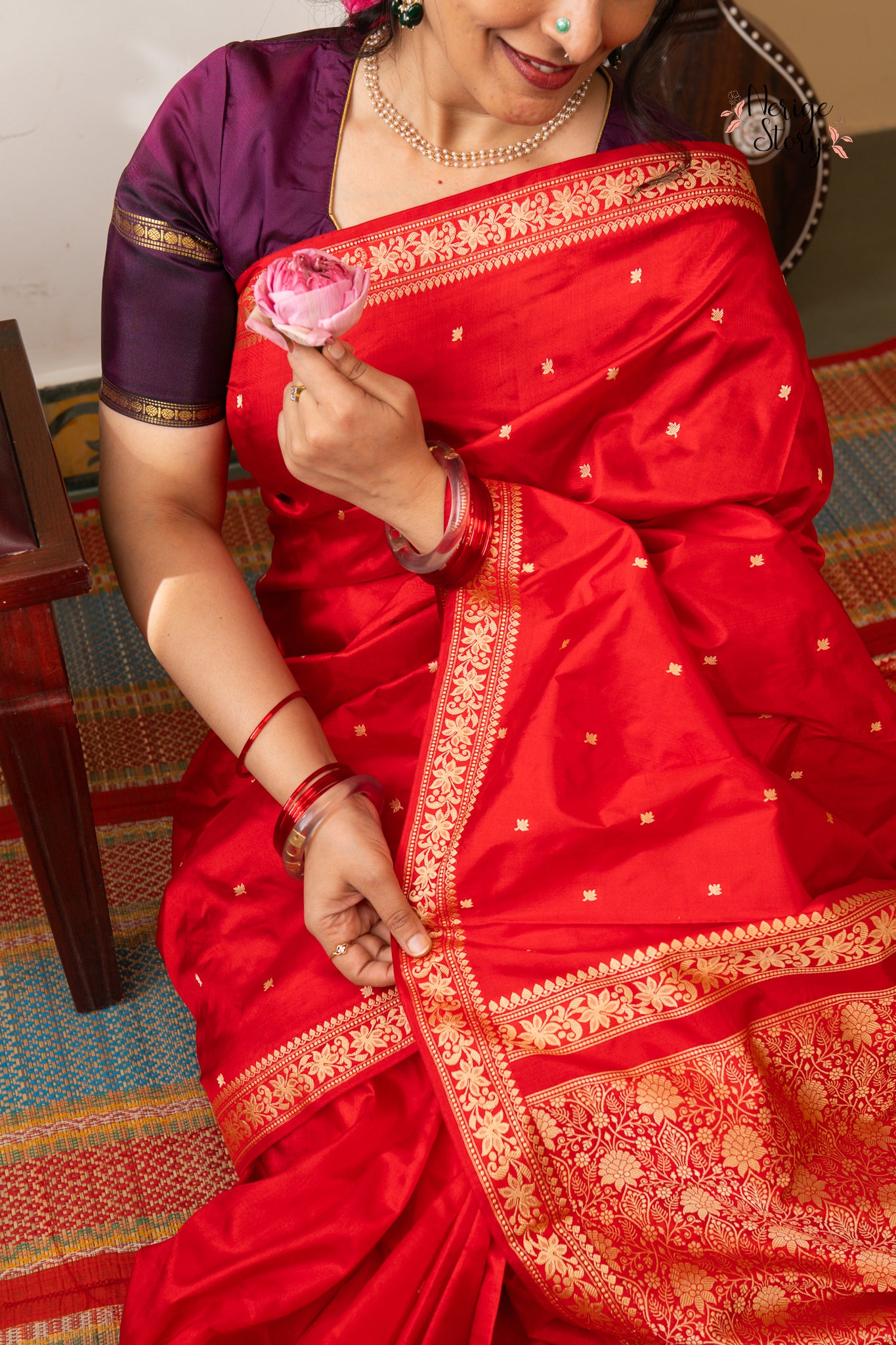 NAYRA (नायरा)