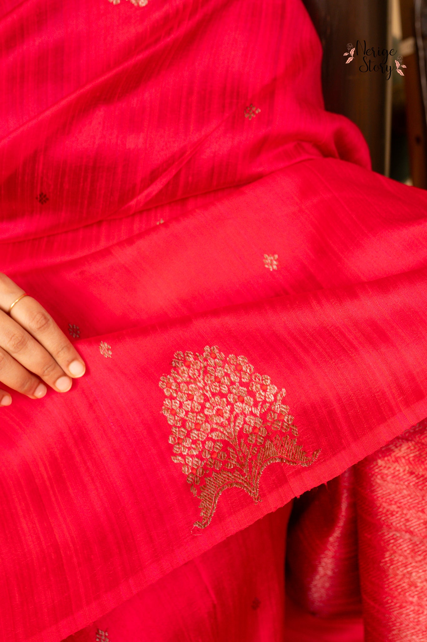 HARINIKA (हरिणिका)