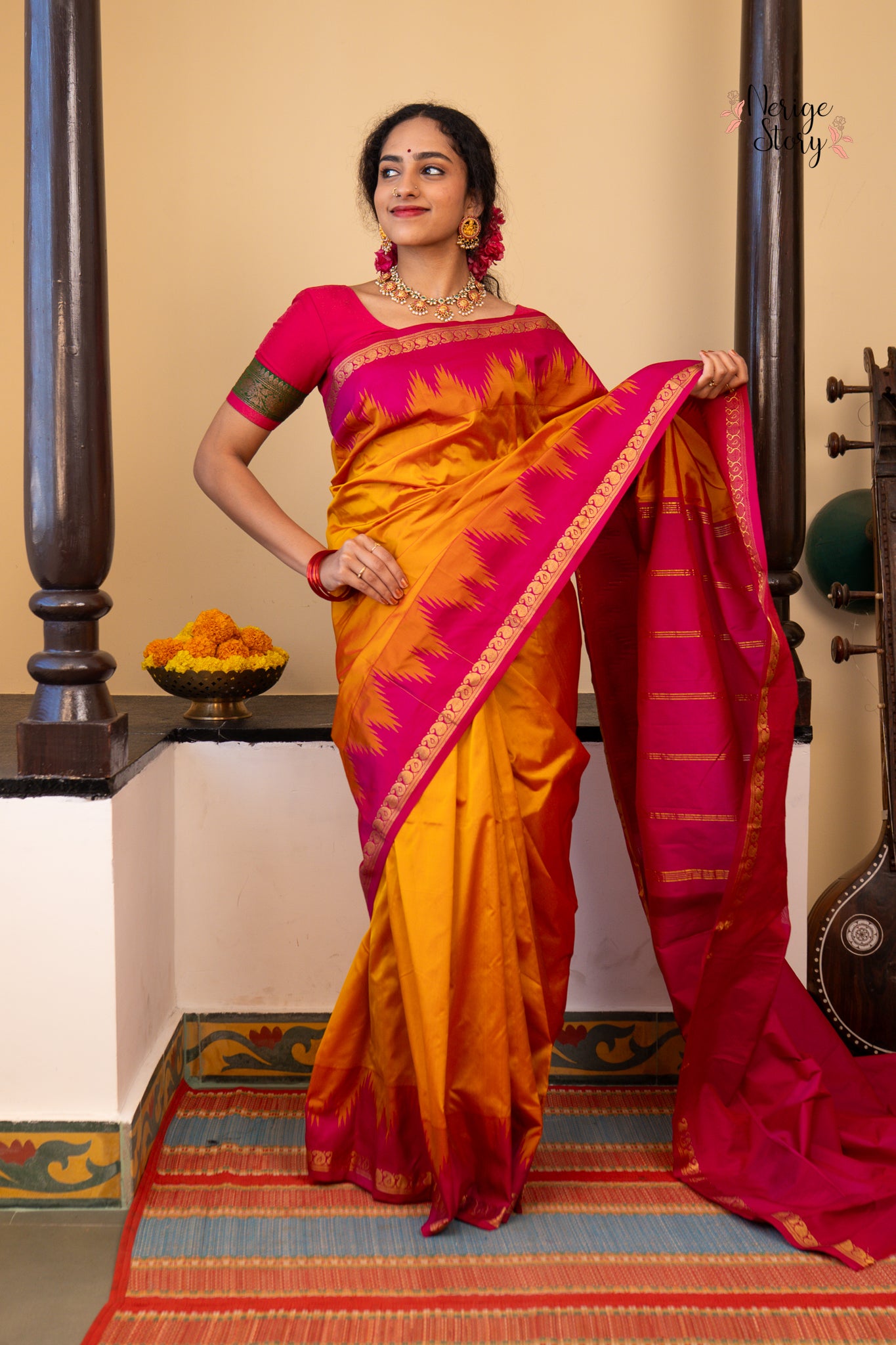 LAHARI (ಲಹರಿ)