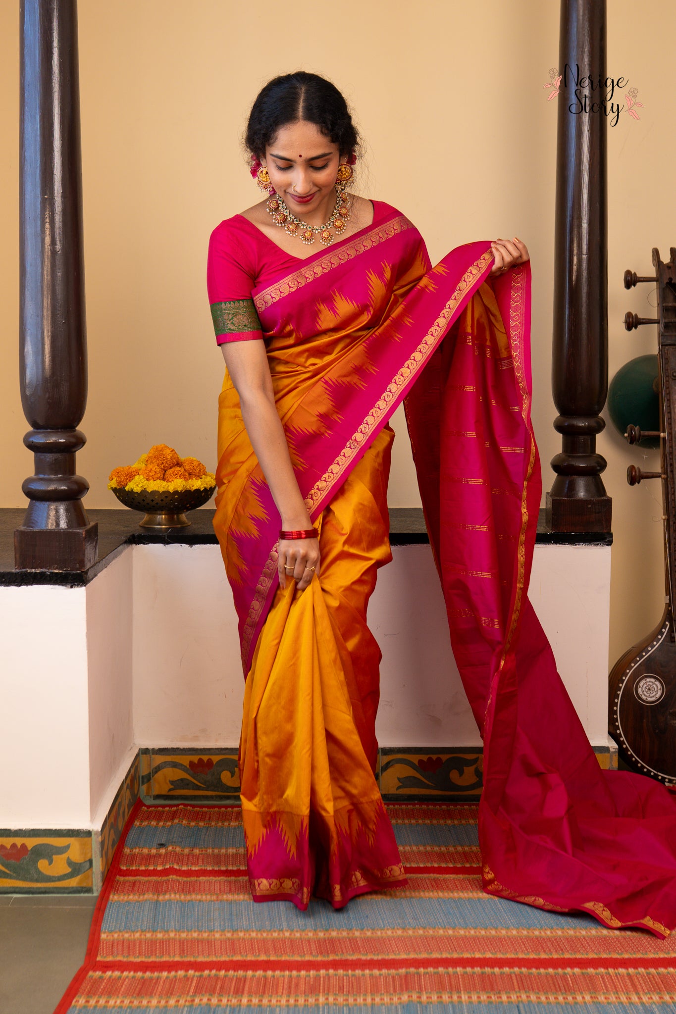 LAHARI (ಲಹರಿ)