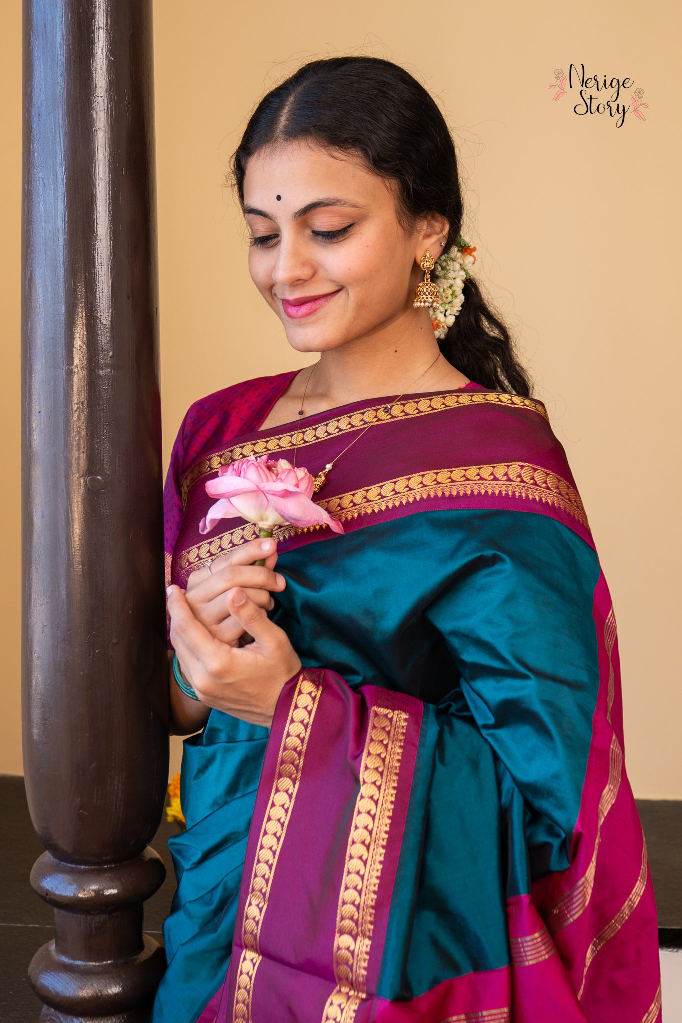 HASINI (ಹಸಿನಿ)