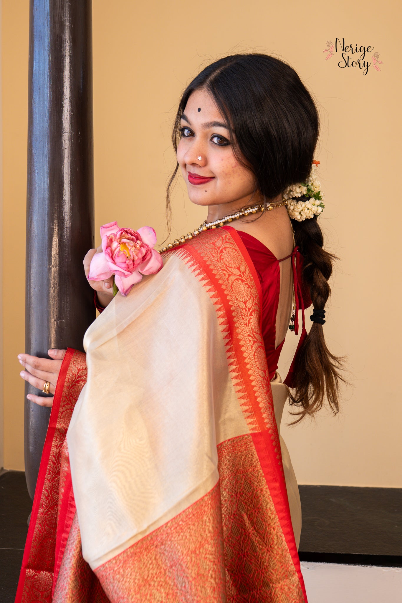 SAHASRA (सहस्रा)