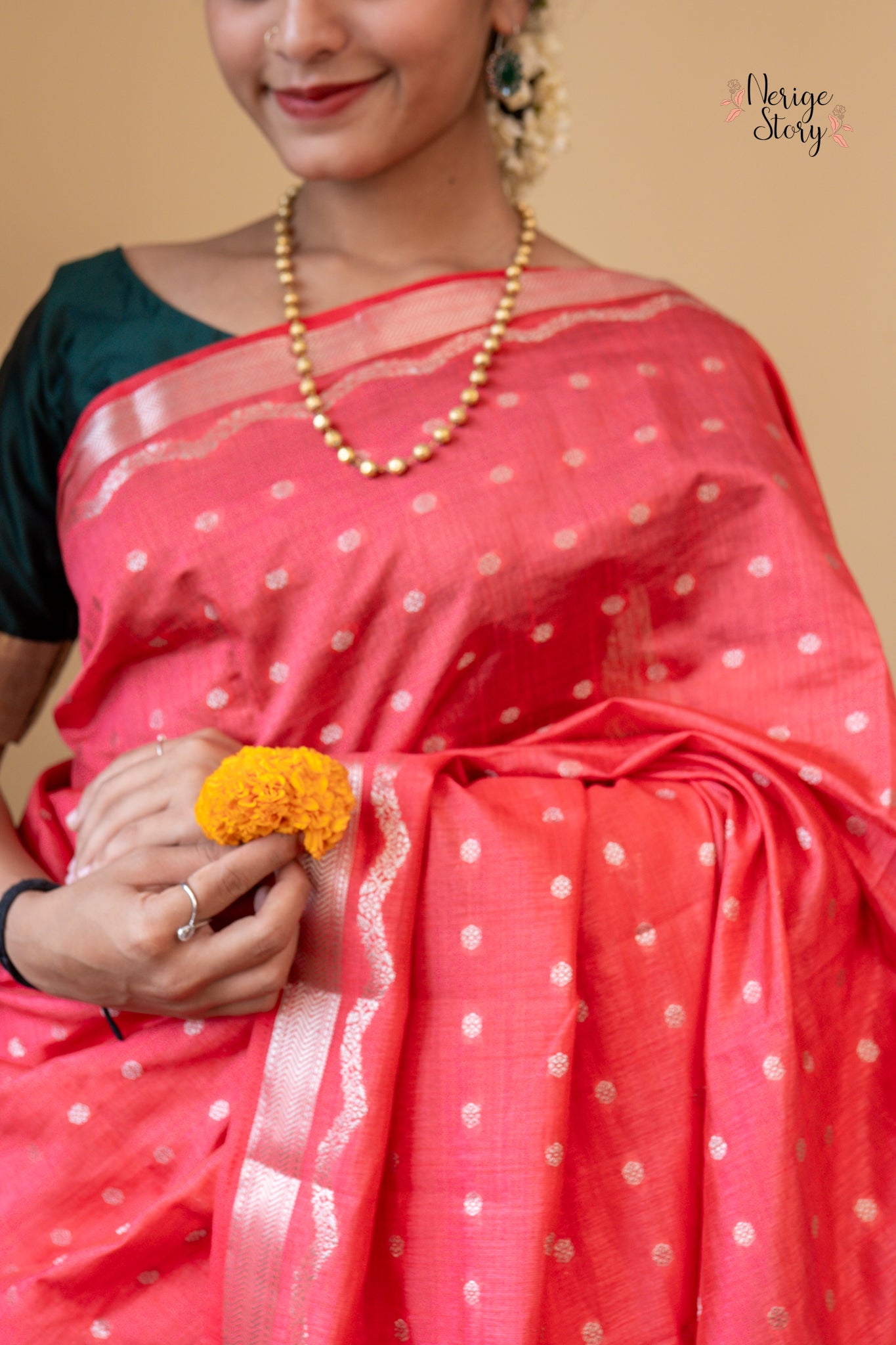 NAHARIKA (निहारिका)