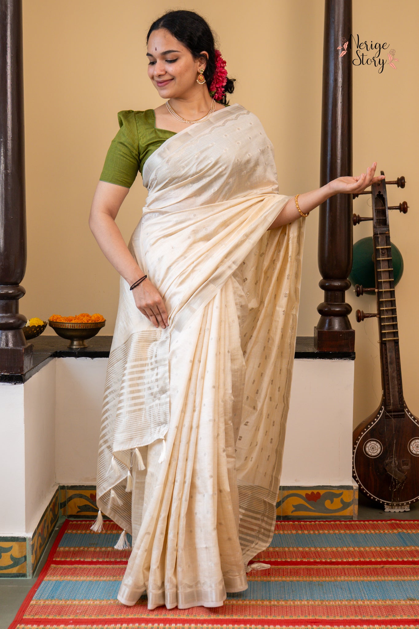 ANIKA (अनिका)