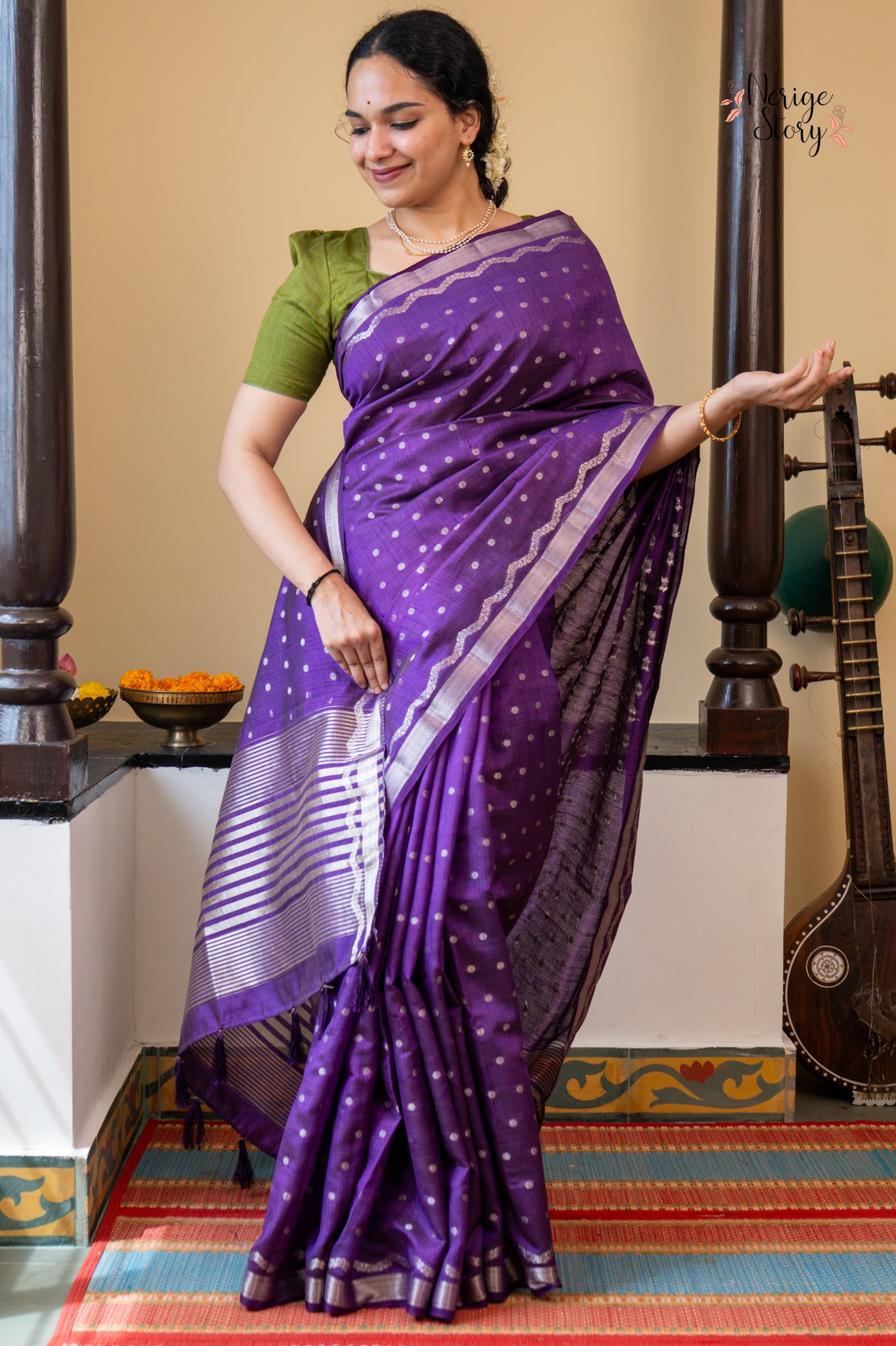 ANANYA (अनन्या)
