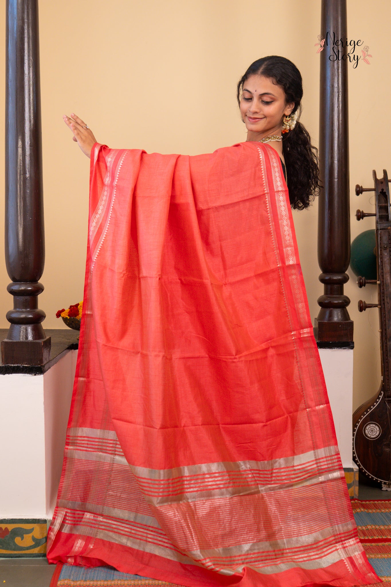 LAVANYIKA (लावण्यिका)