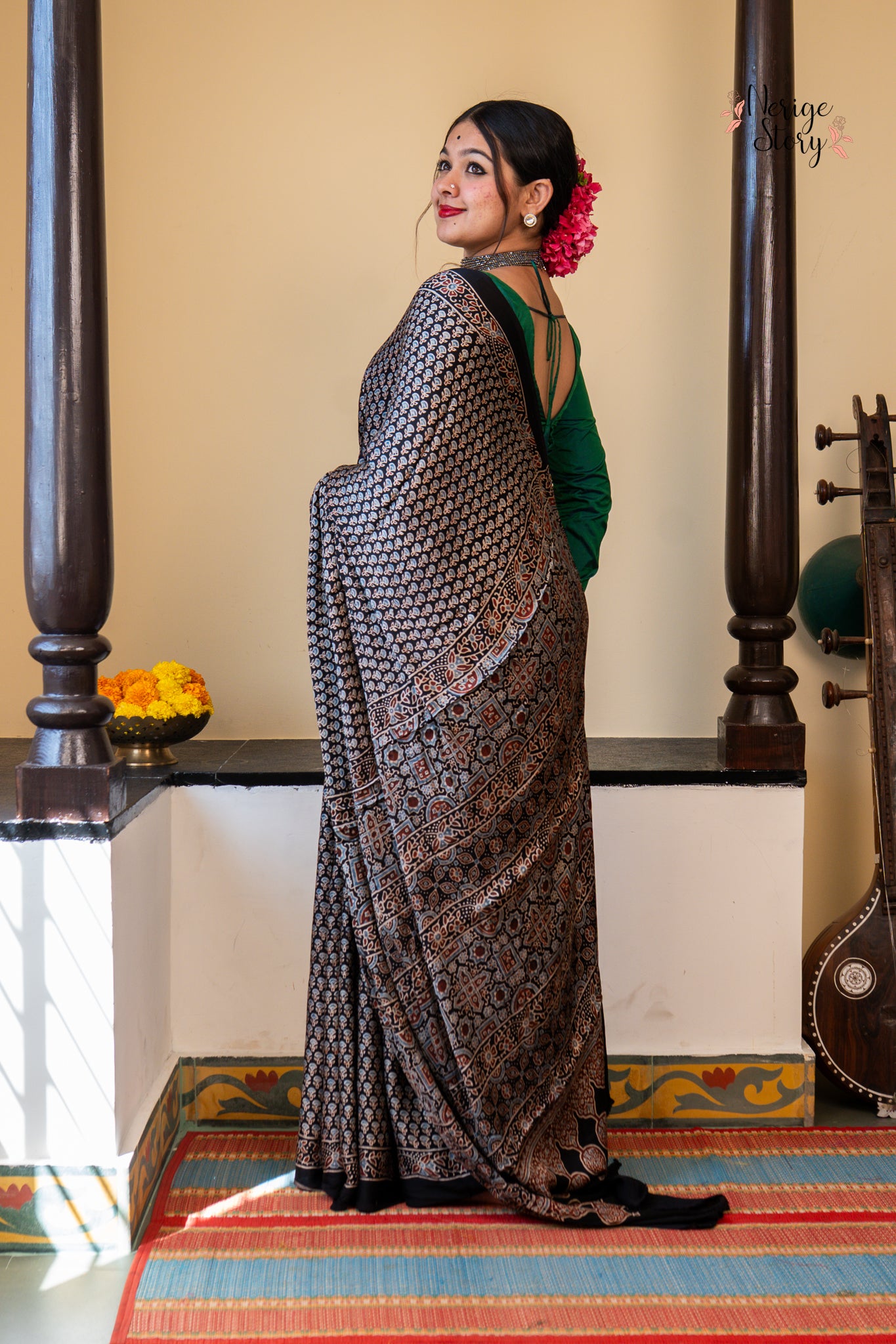 MANIKA (मानिका)