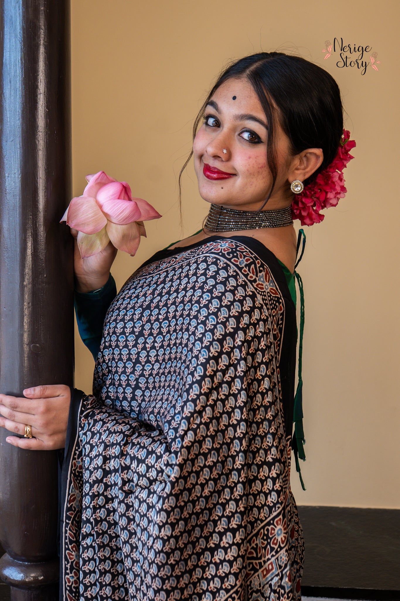 MANIKA (मानिका)