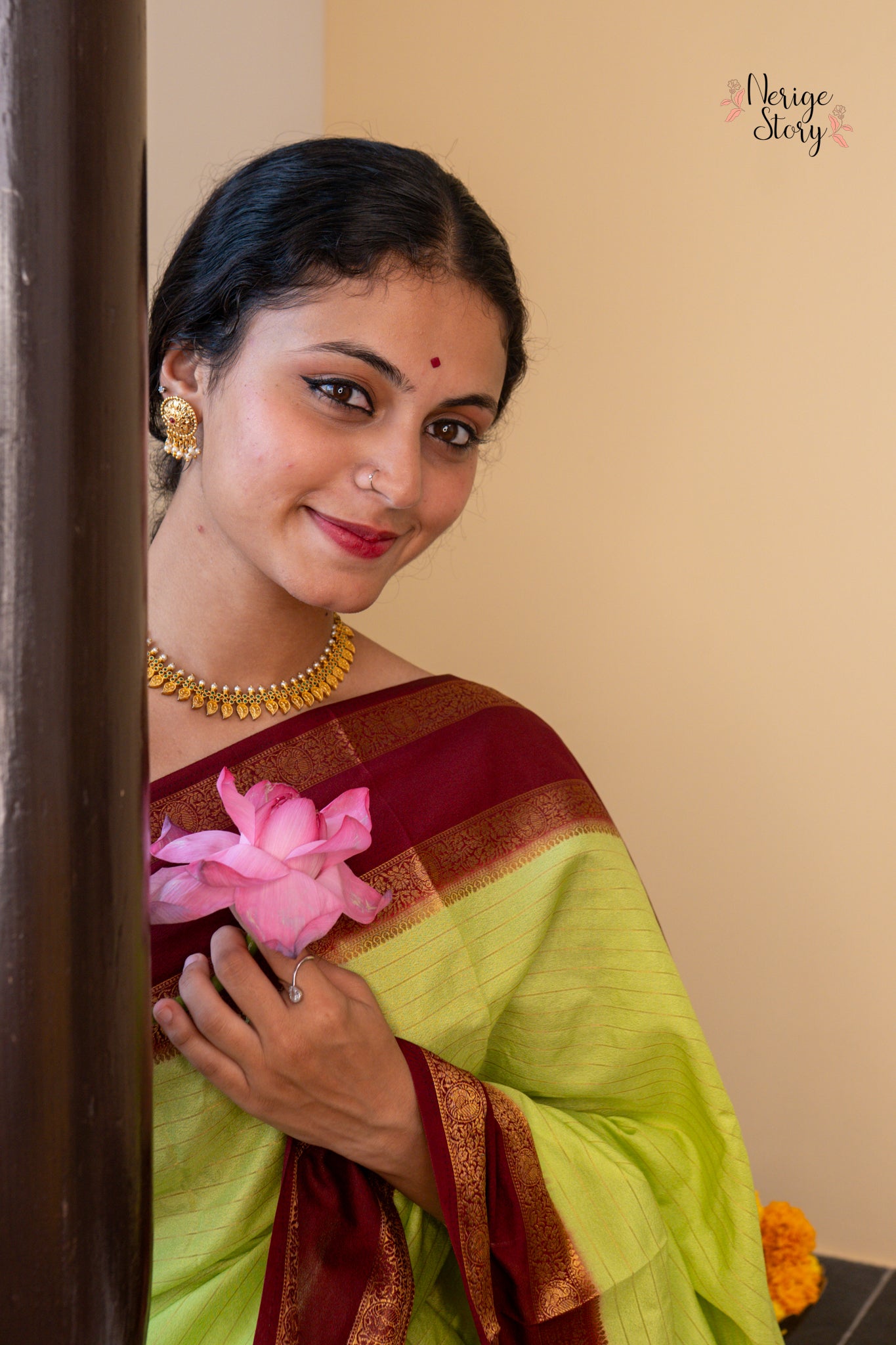 DEVANSHIKA (देवांशिका)