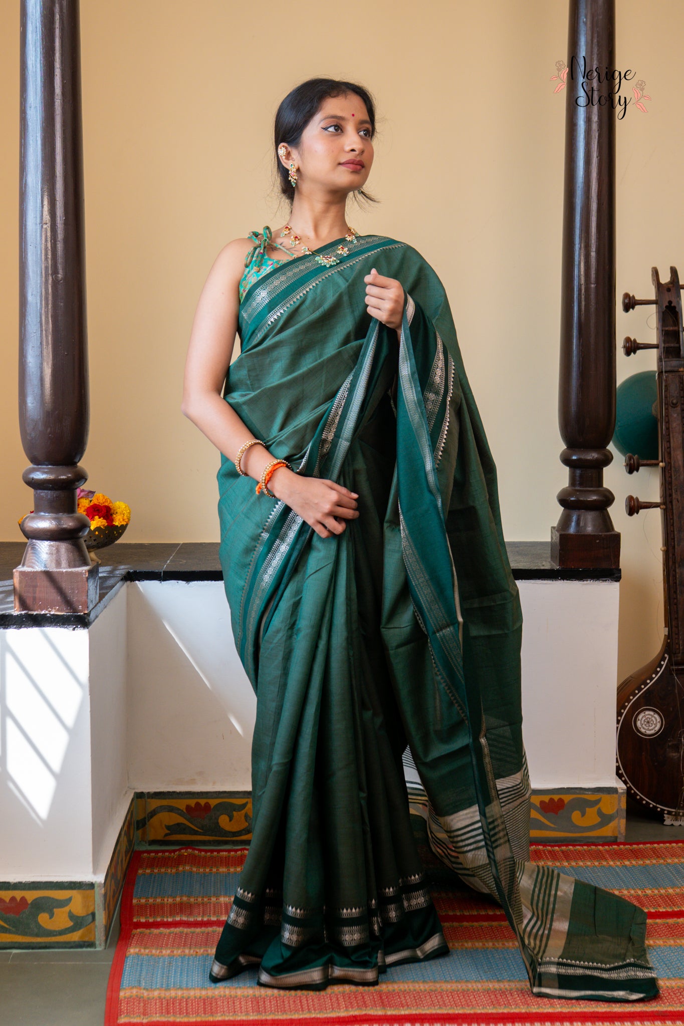 AKSHITA (अक्षिता)