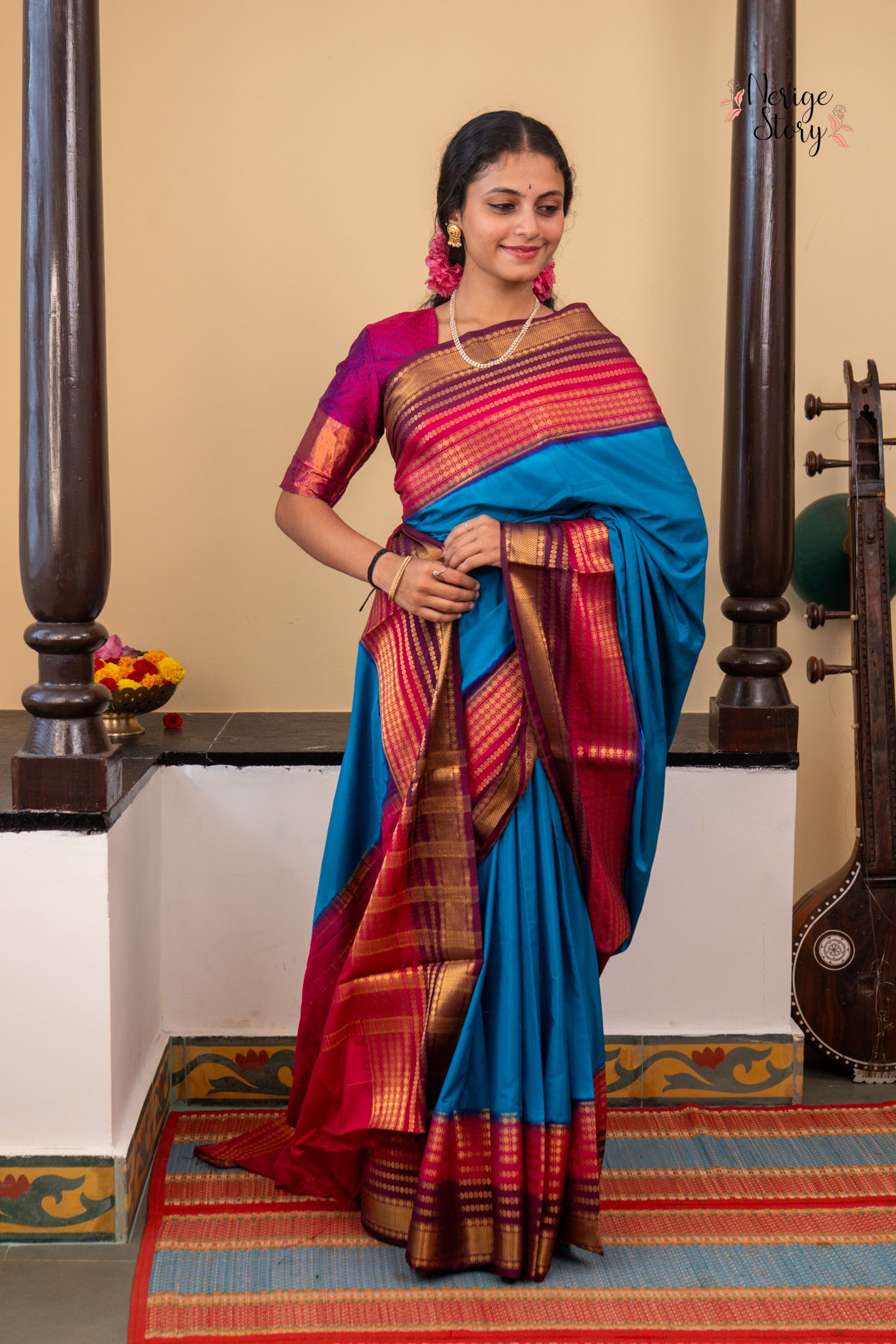 ADVAIA (अद्वैअ)