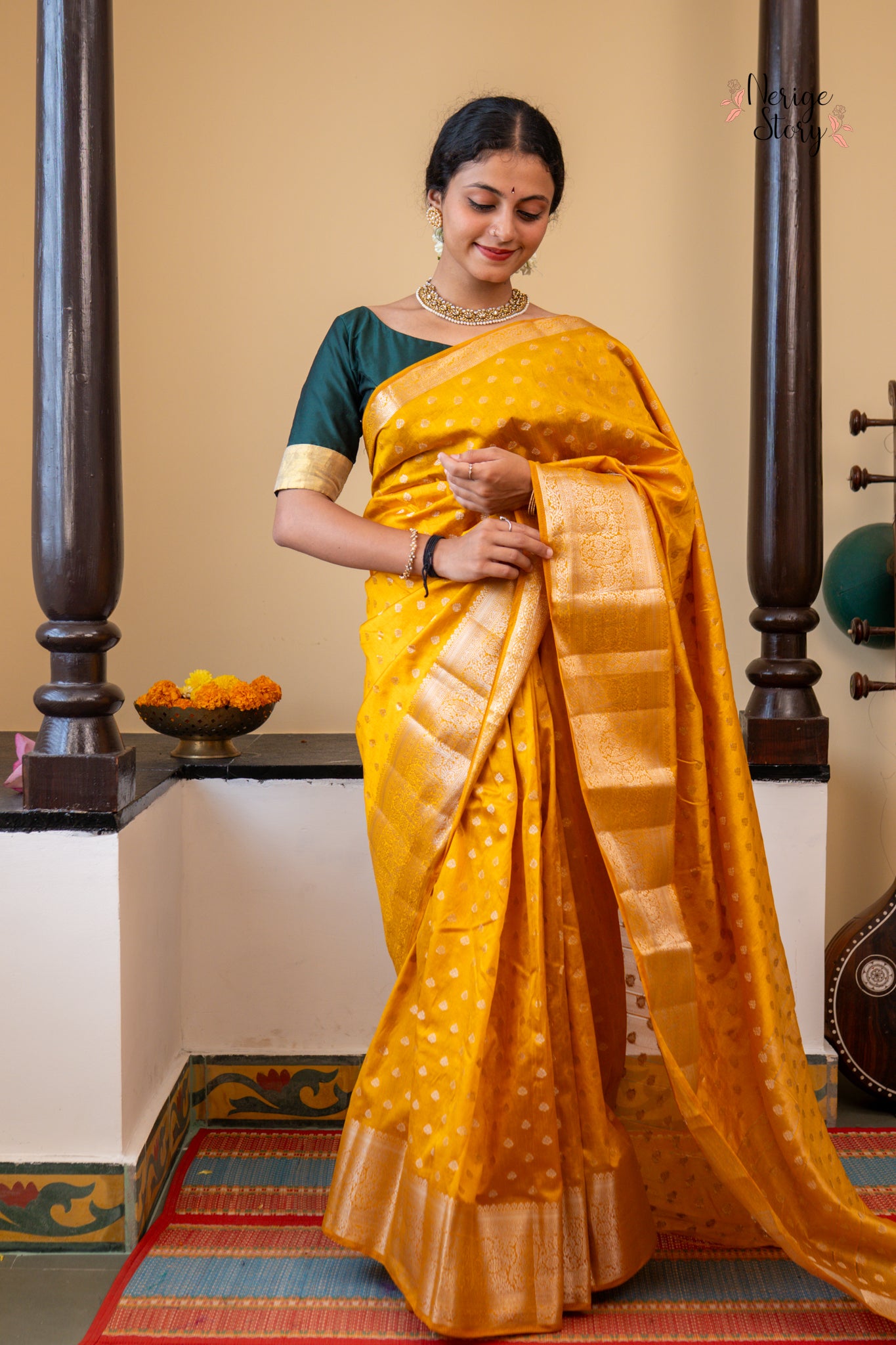 CHITRALI (चित्राली)