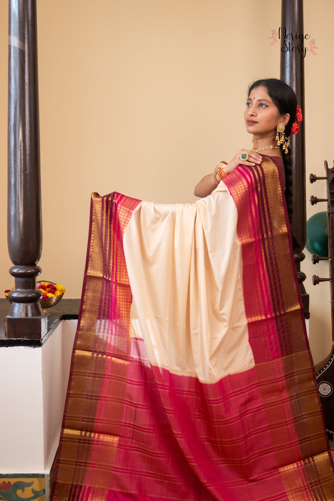 ANESHA (अनेशा)