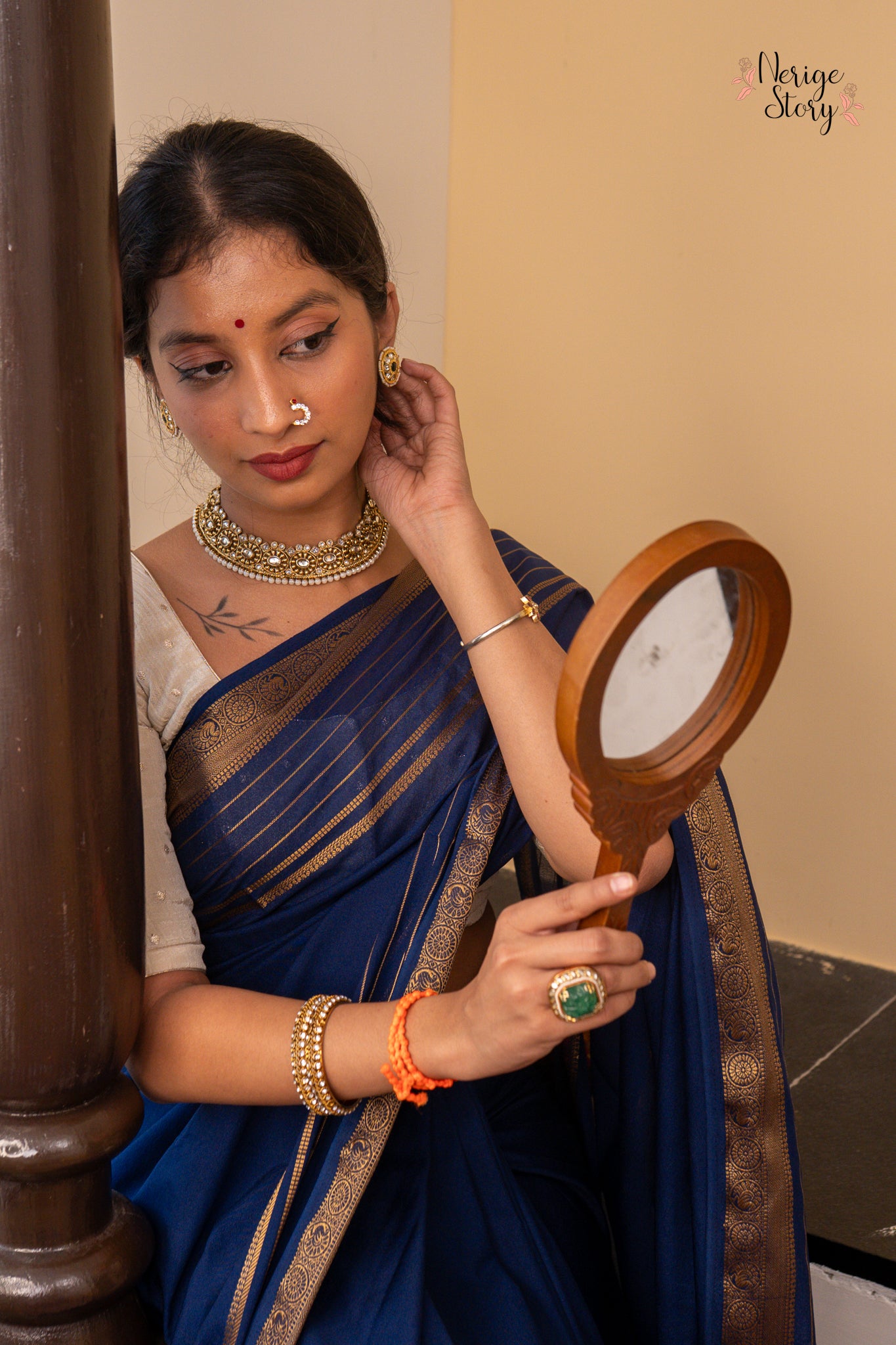 DIVYANSHI (दिव्यांशि)