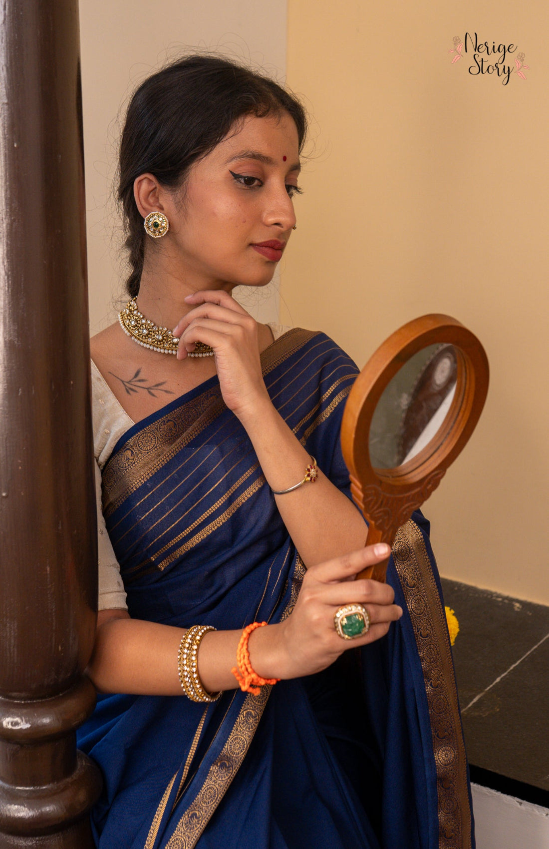 DIVYANSHI (दिव्यांशि)