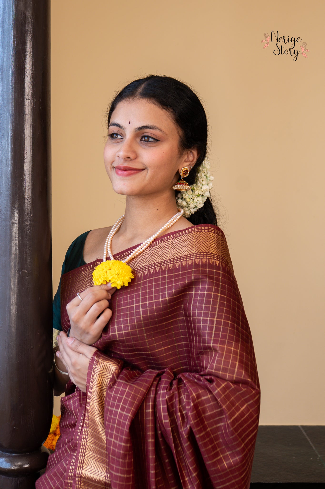 GAGANIKA (गगनिका)