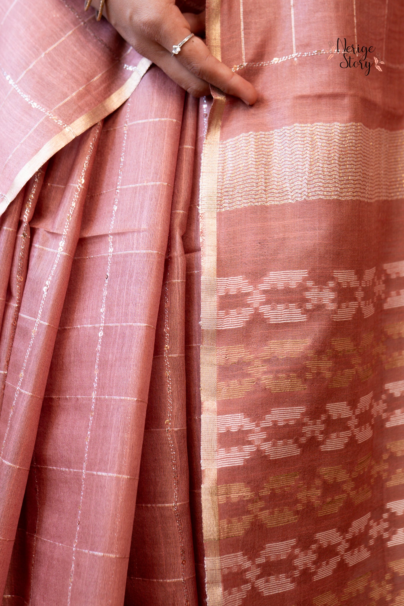 ARSHIYA (अर्शिया)