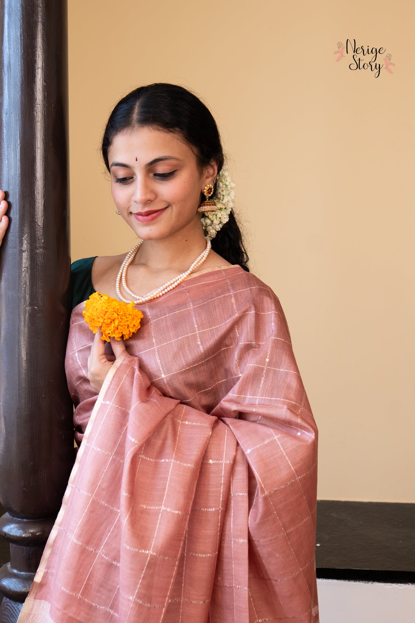 ARSHIYA (अर्शिया)