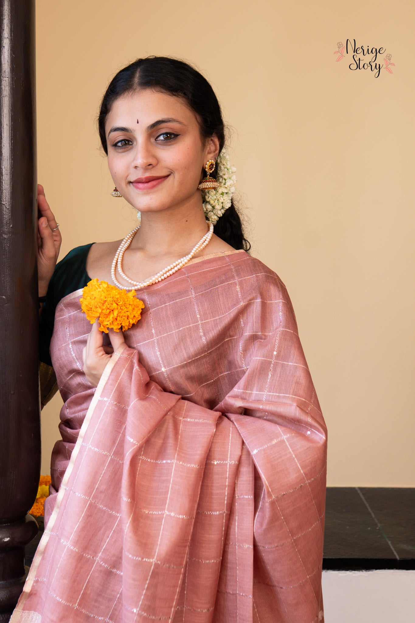 ARSHIYA (अर्शिया)