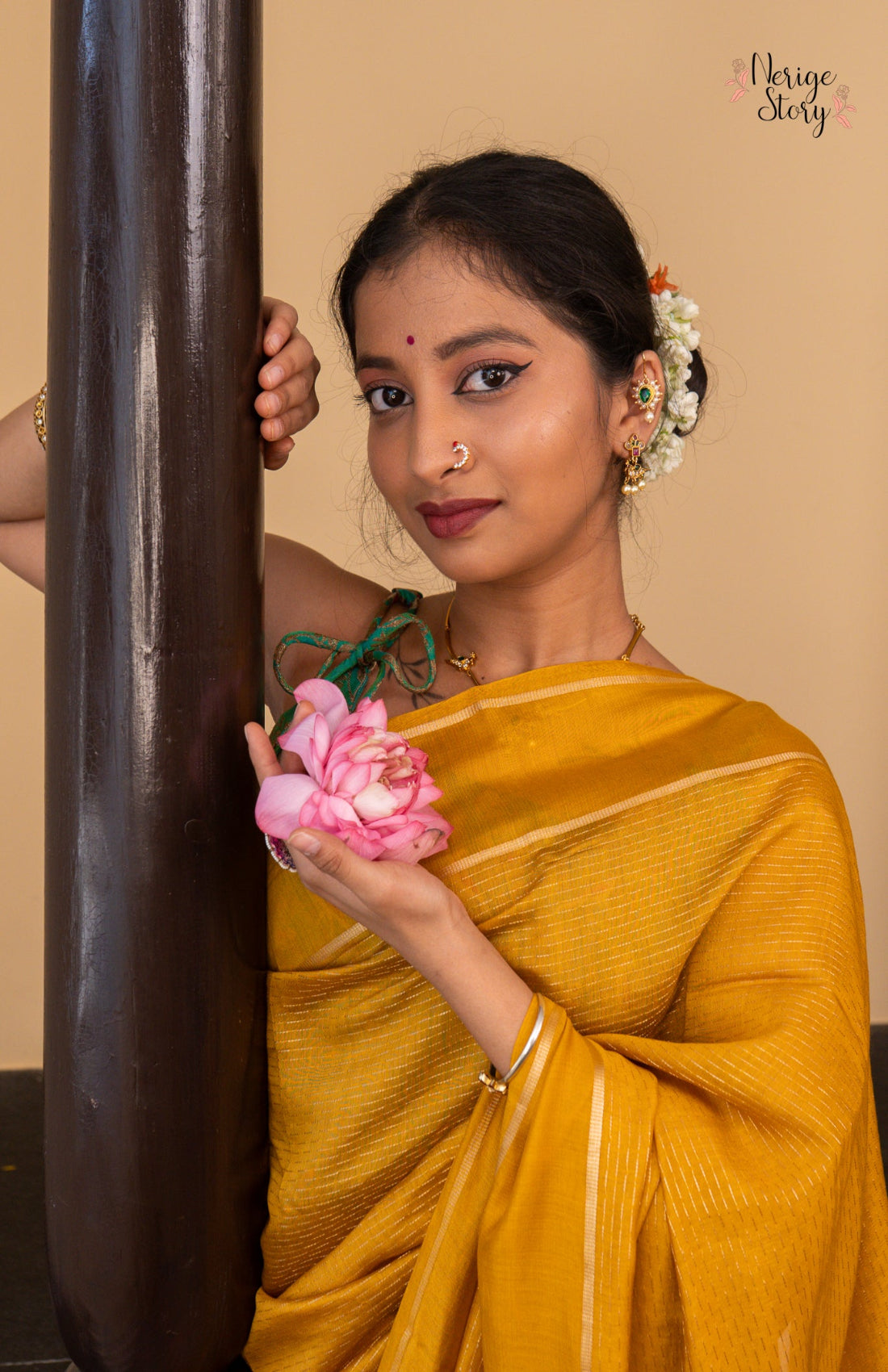 WAMIKA (वामिका)