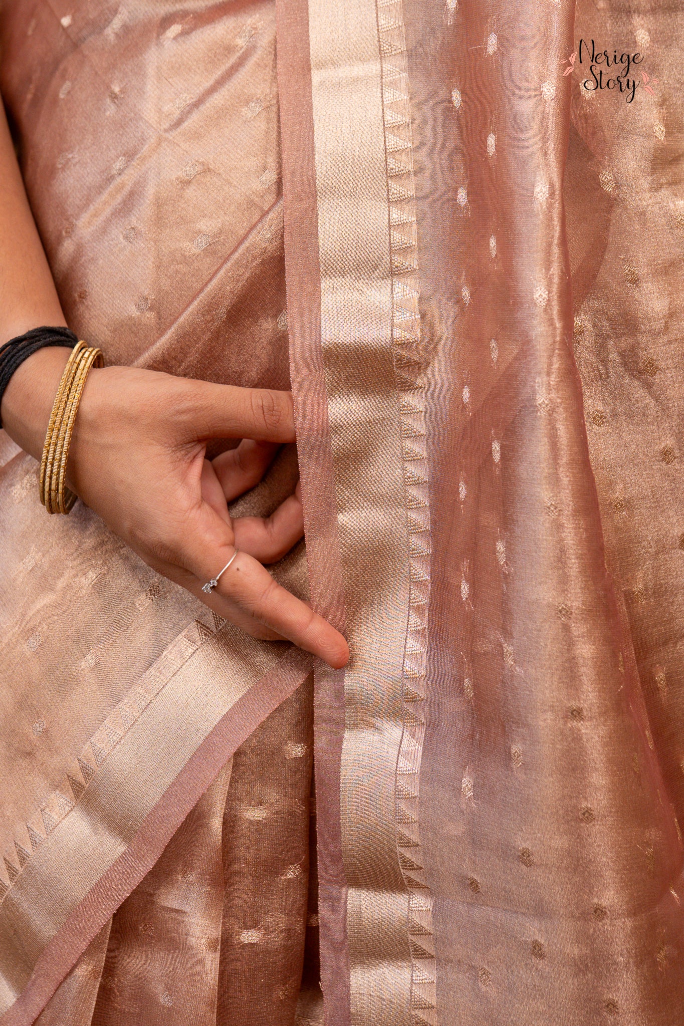 ASHITHA (आशिता)