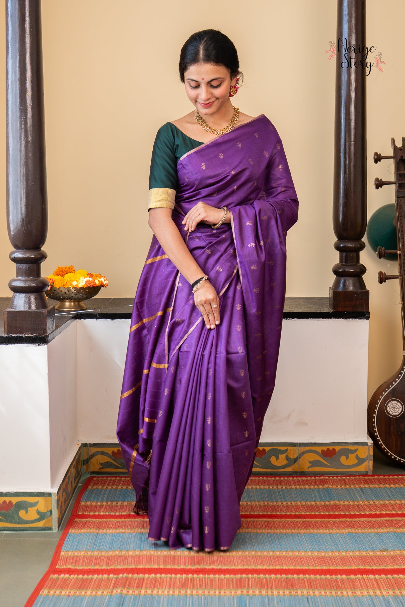 LAVANIKA (लावणिका)