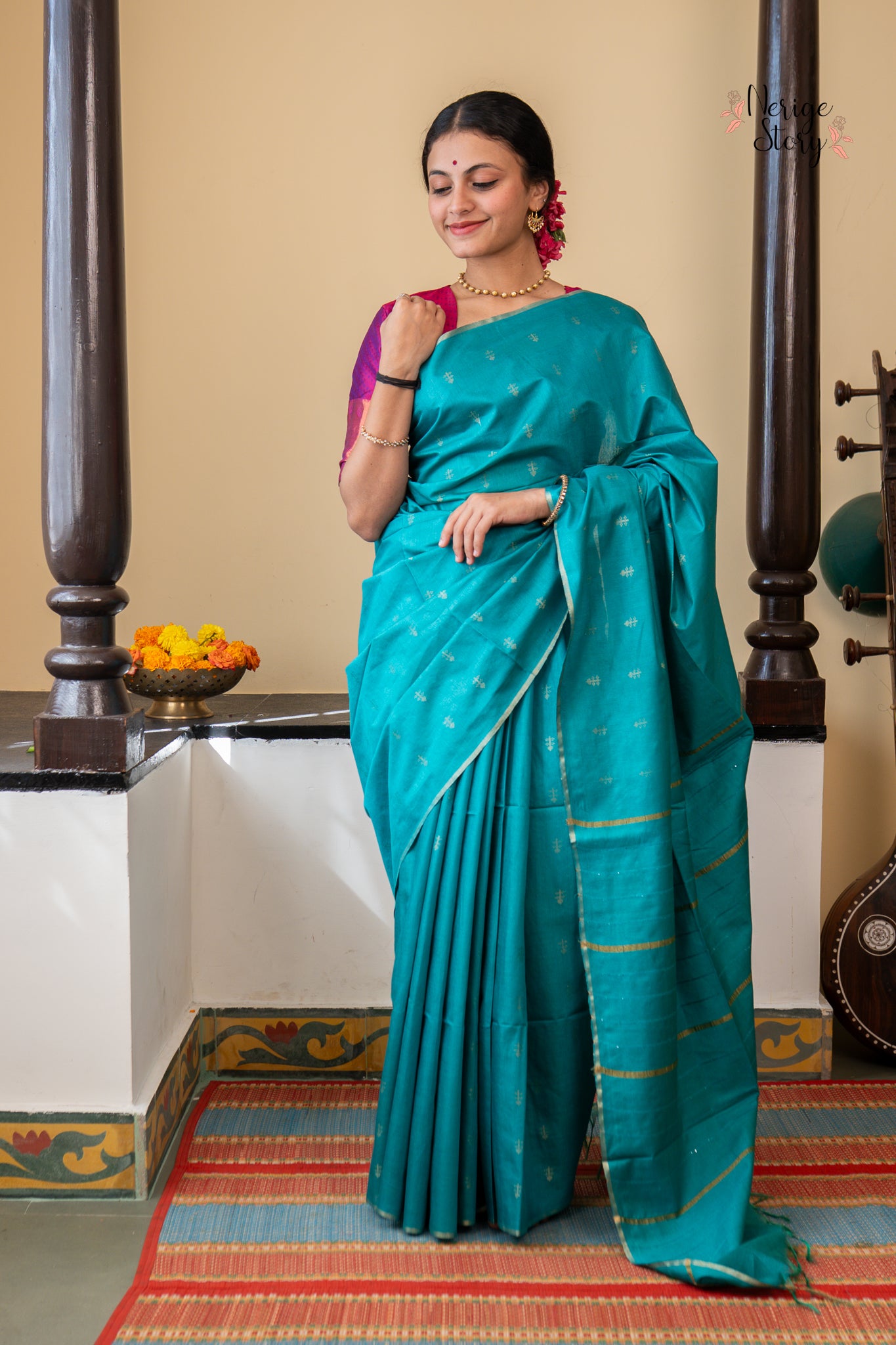 DIVYASHREE (दिव्यश्री)