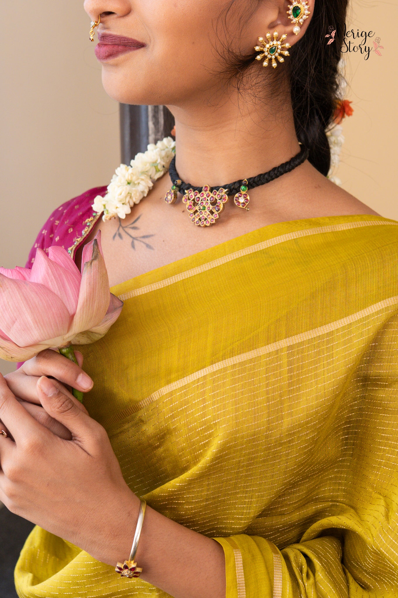 SINJAA (सिंजा)