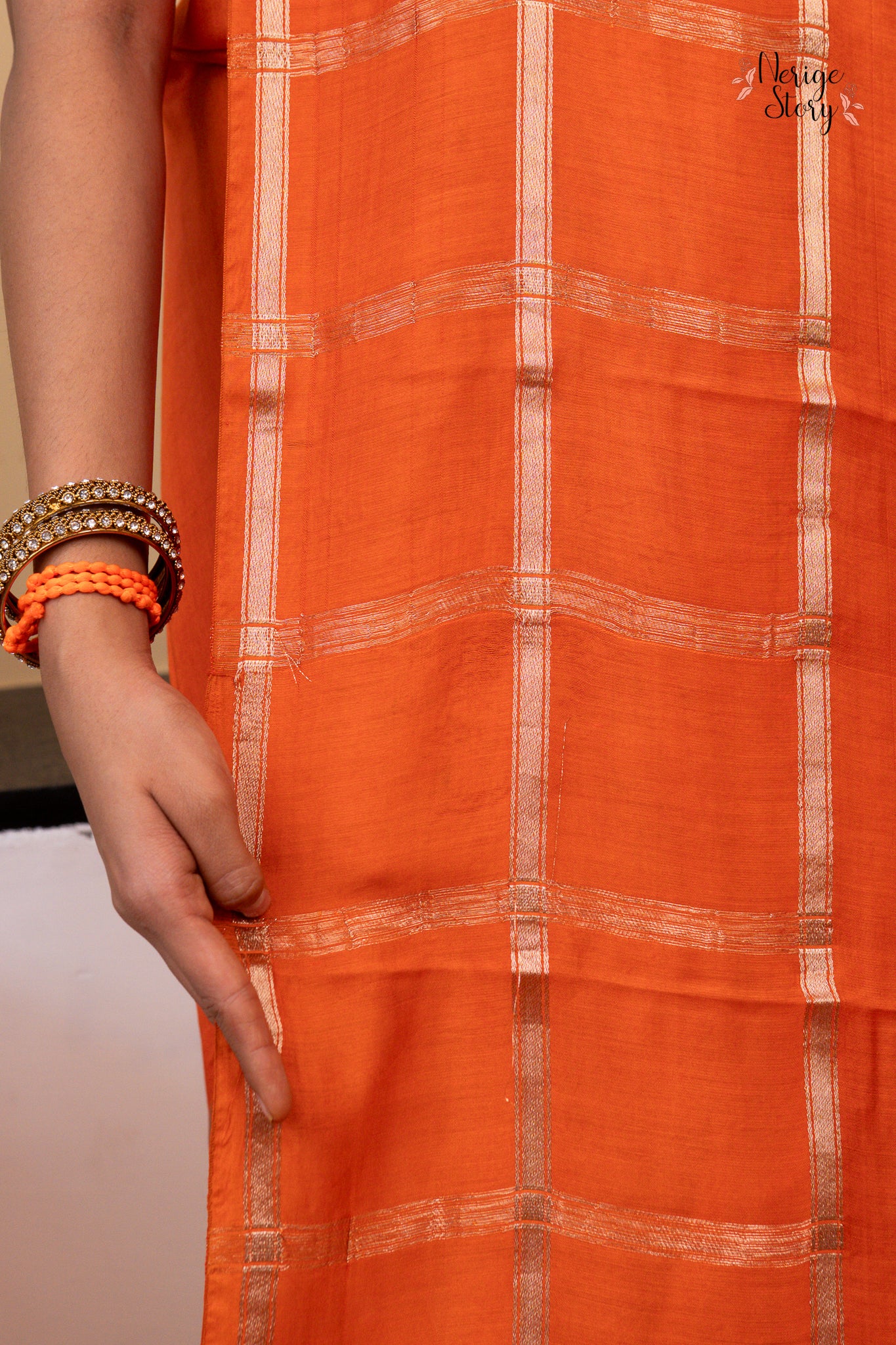 GAHANA (गहना)