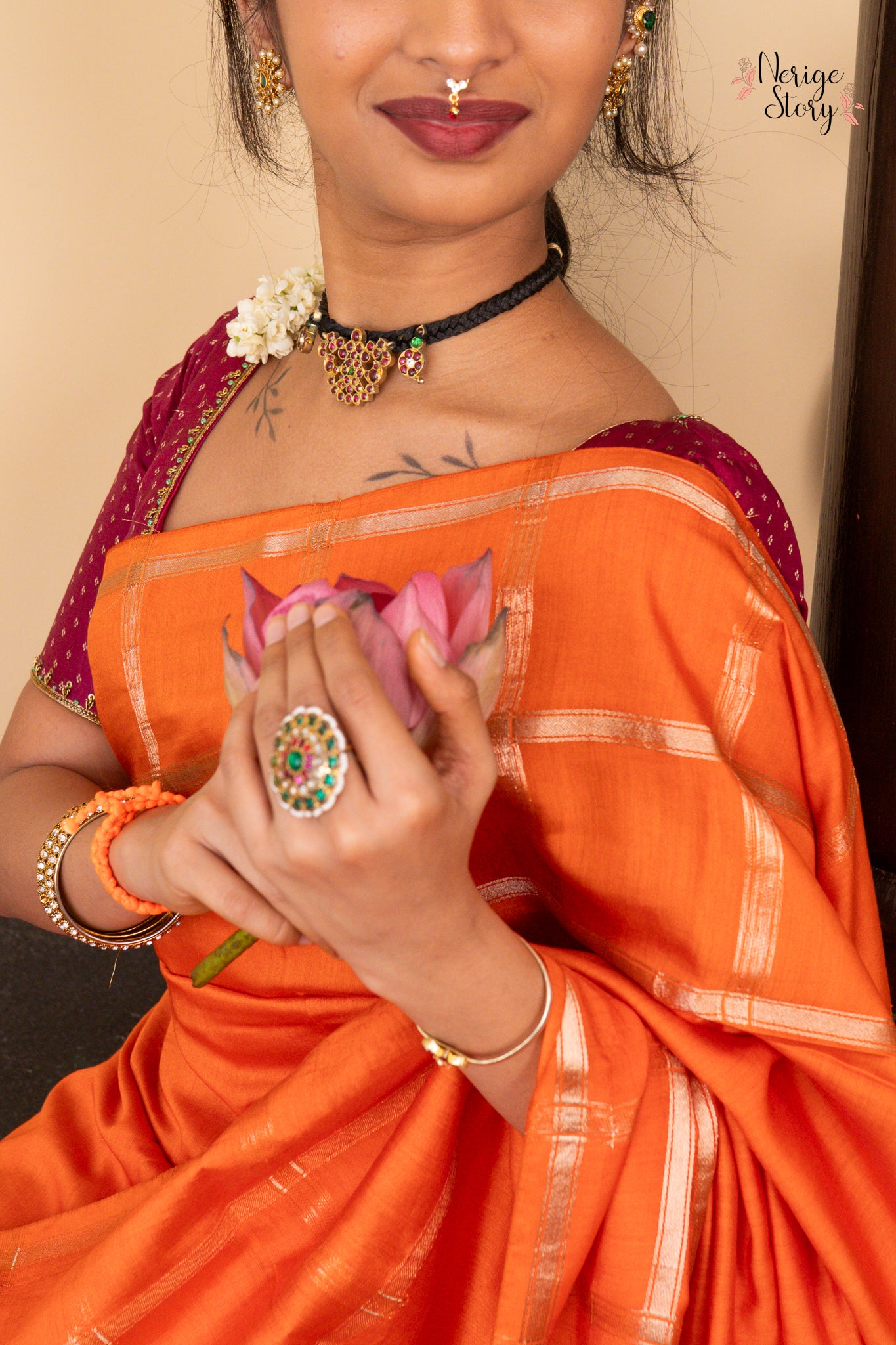 GAHANA (गहना)