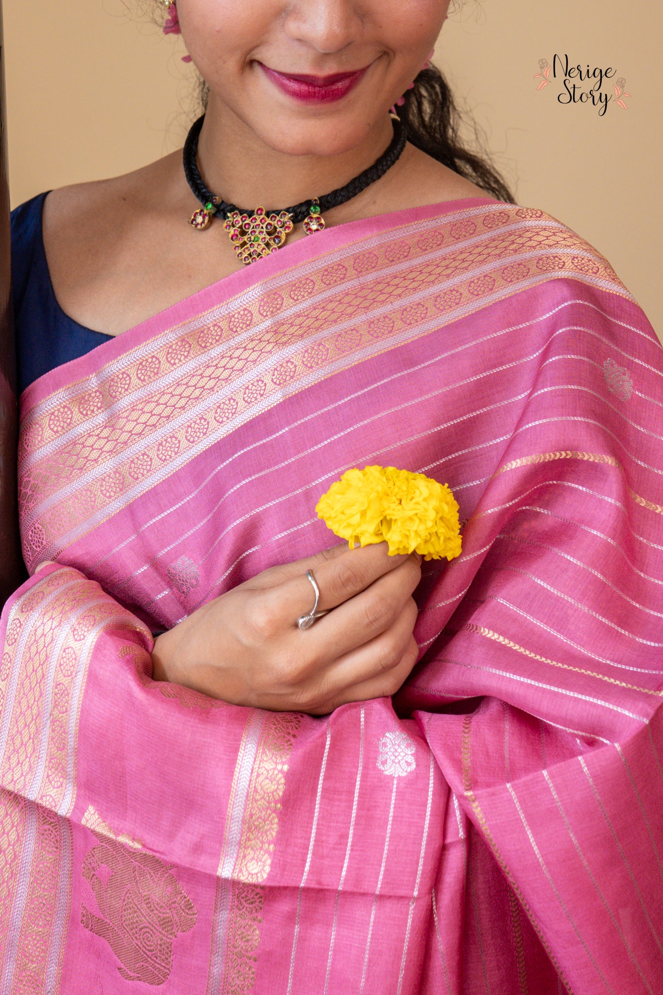 KALINIKA (कलिनिका)