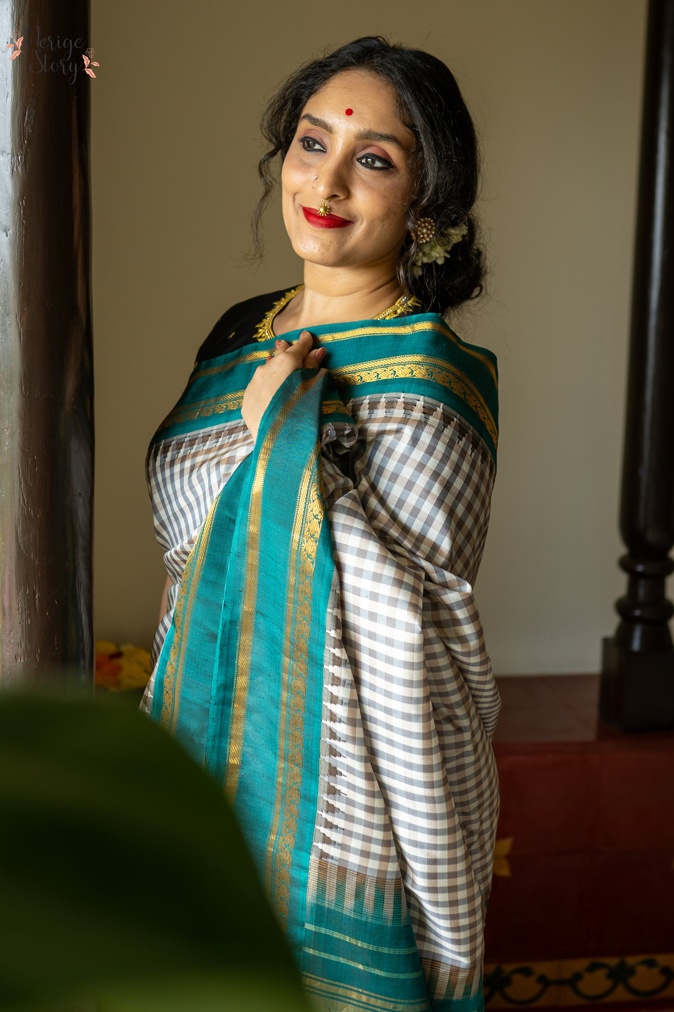 MAHADEVI (మహాదేవి)
