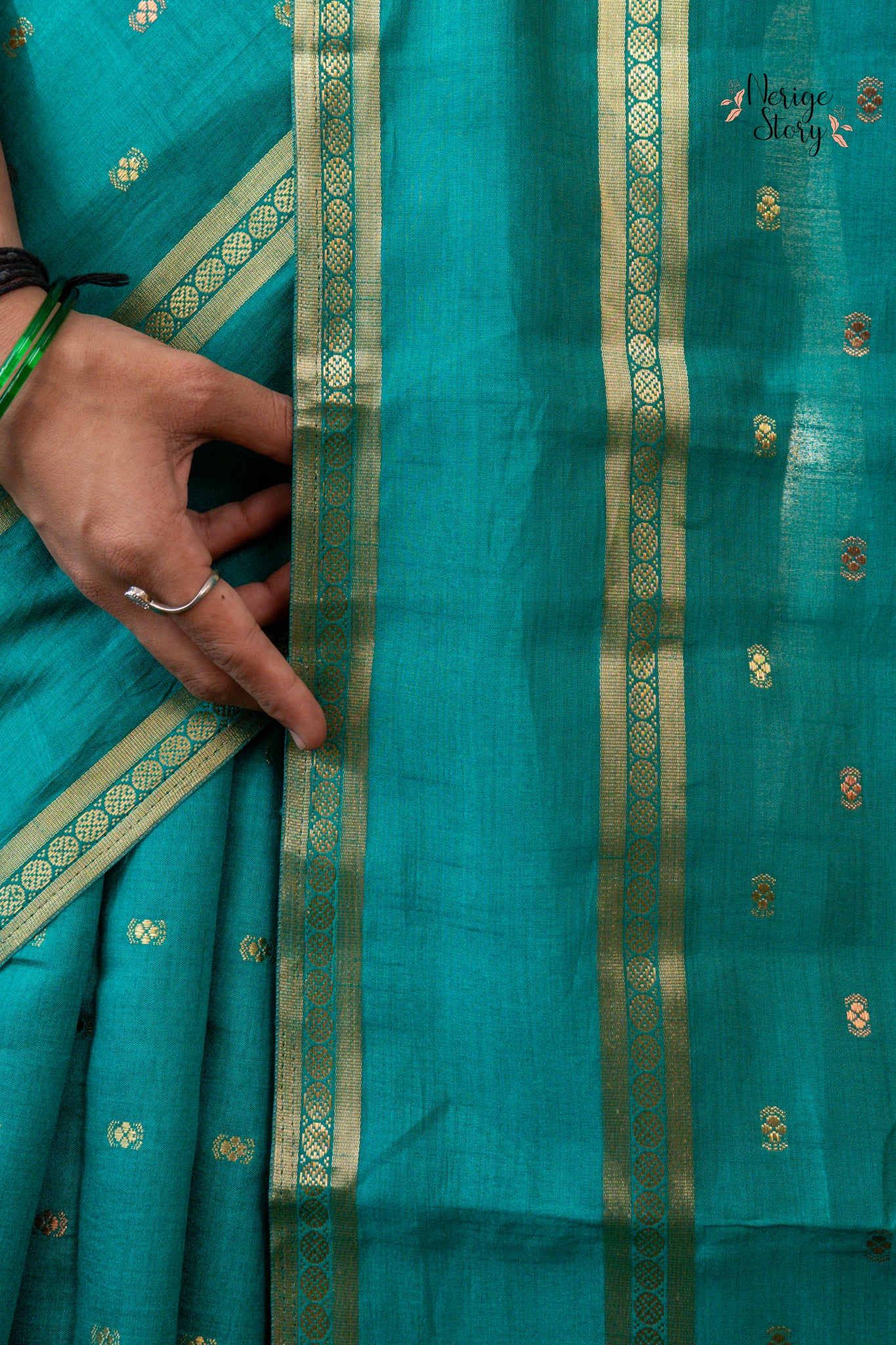 MALVEE (माल्वी)