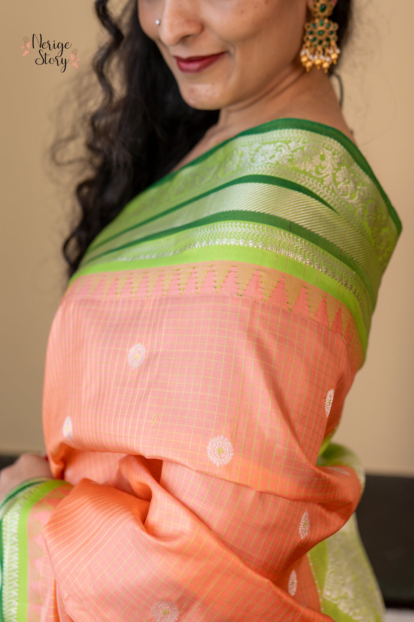 AMISHA (అమిషా)