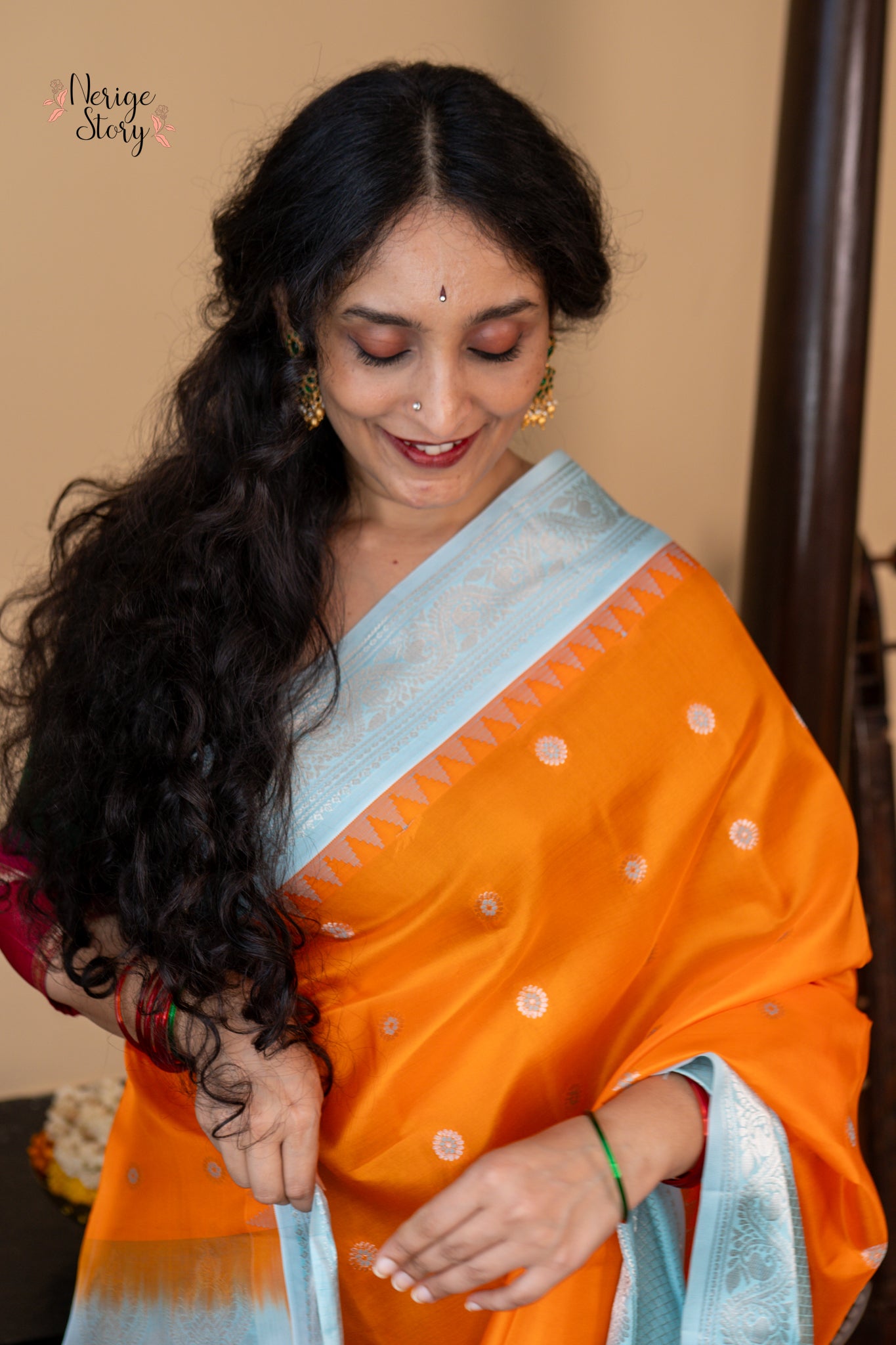 OMISHA (ఓమిషా)