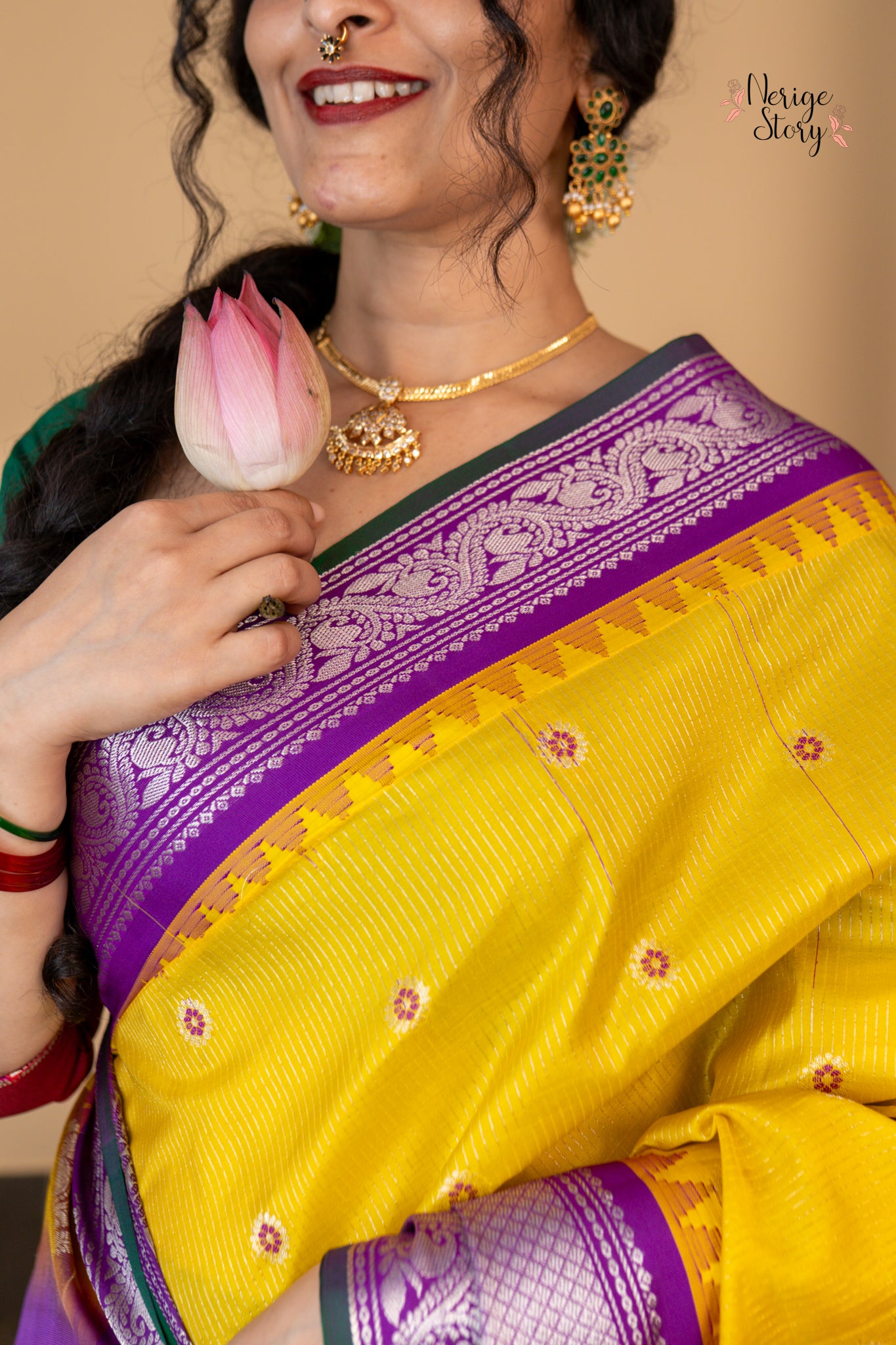 ADHIRA (అధిరా)
